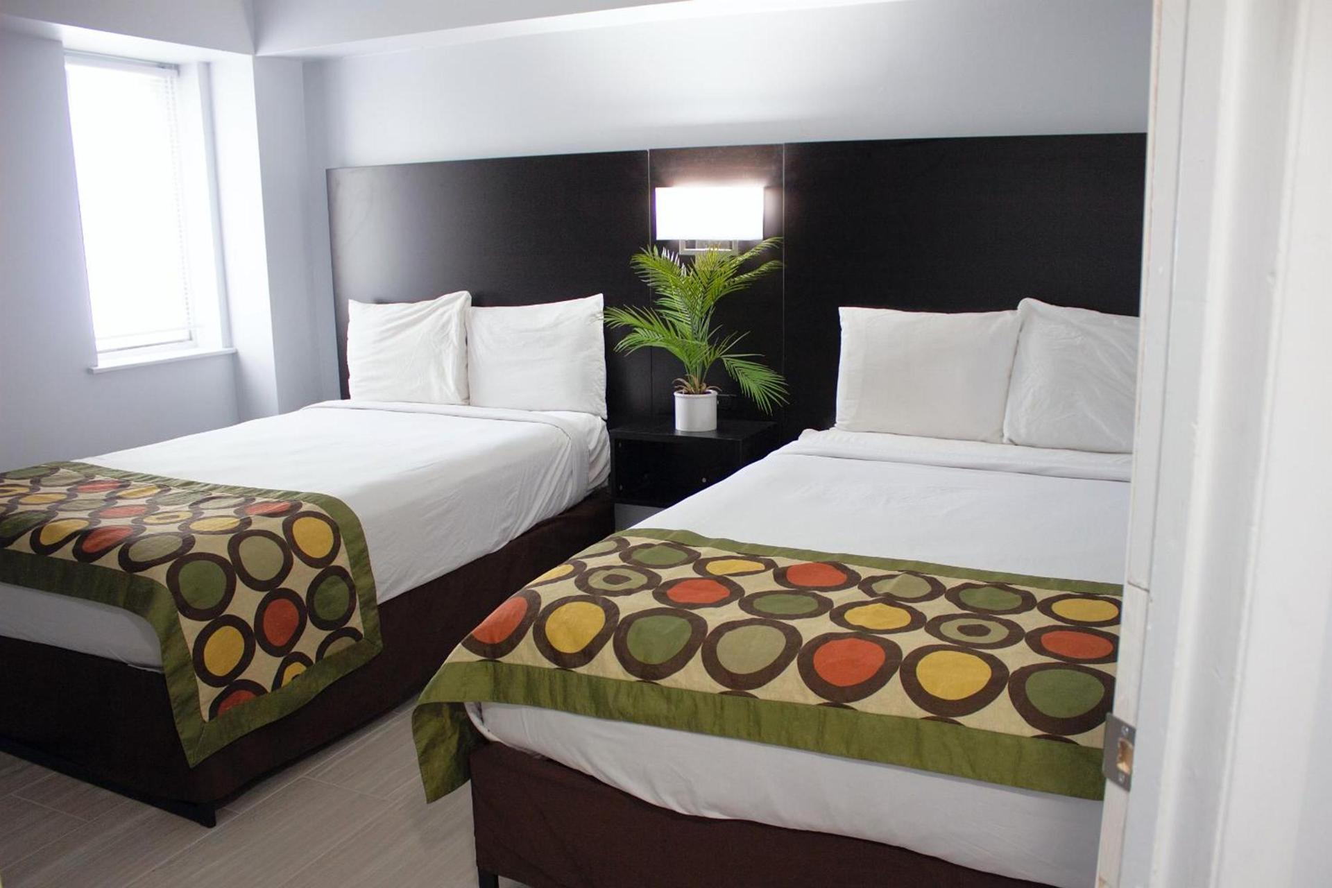 Sun and Sand Resort Oceanfront Suites photo 7