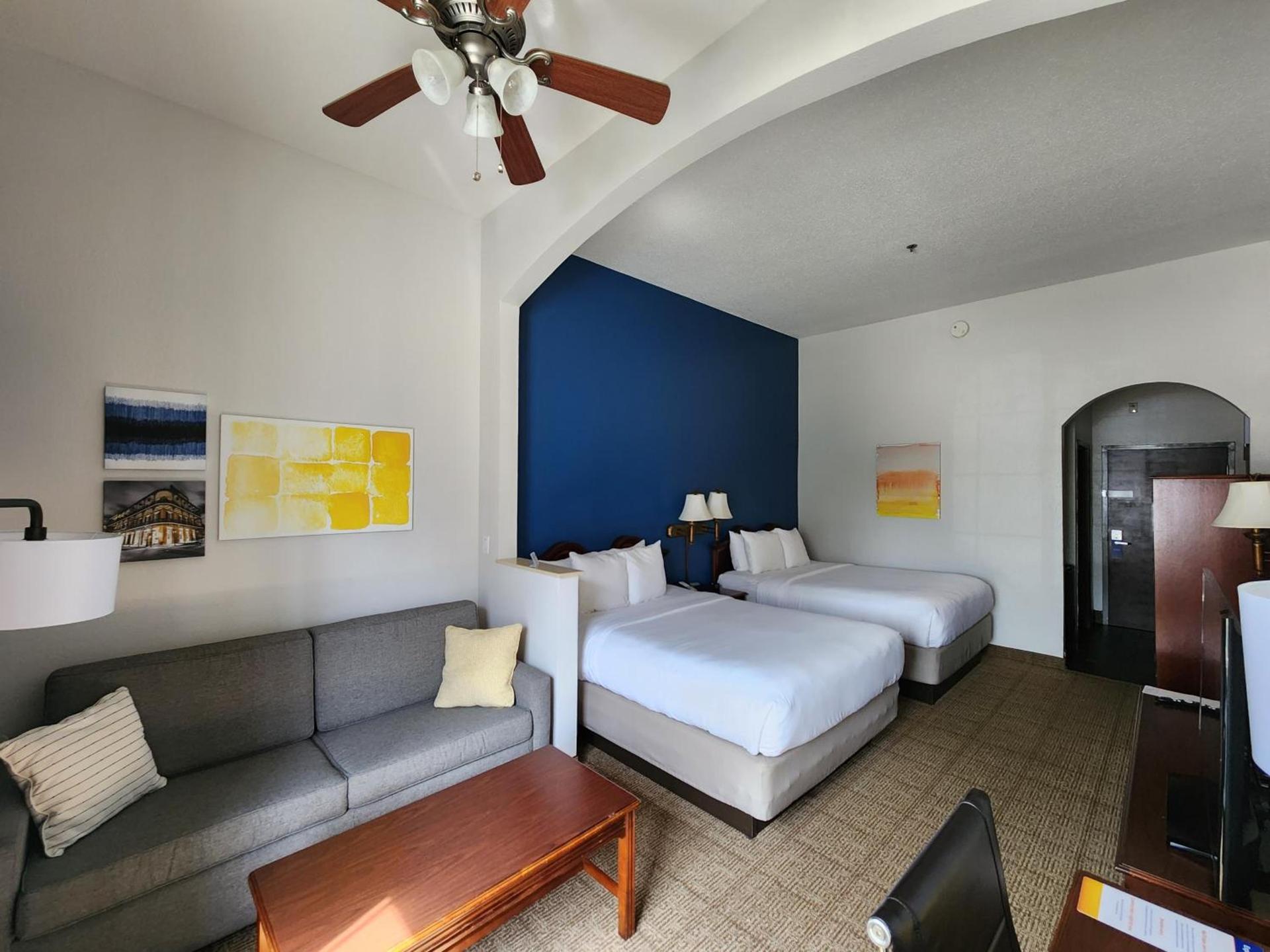 Comfort Suites New Orleans East photo 60