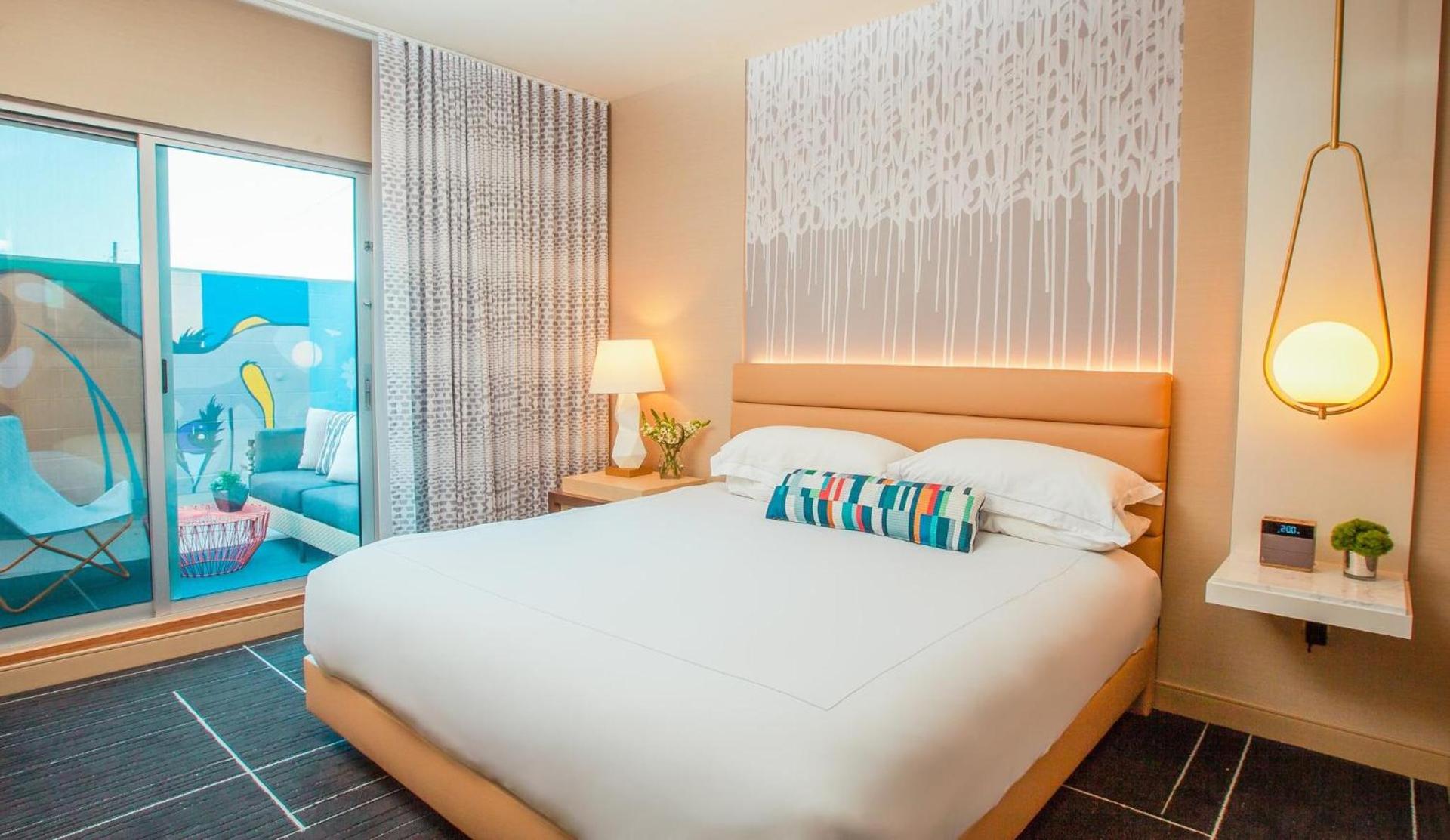 Kimpton Hotel Wilshire by IHG photo 20