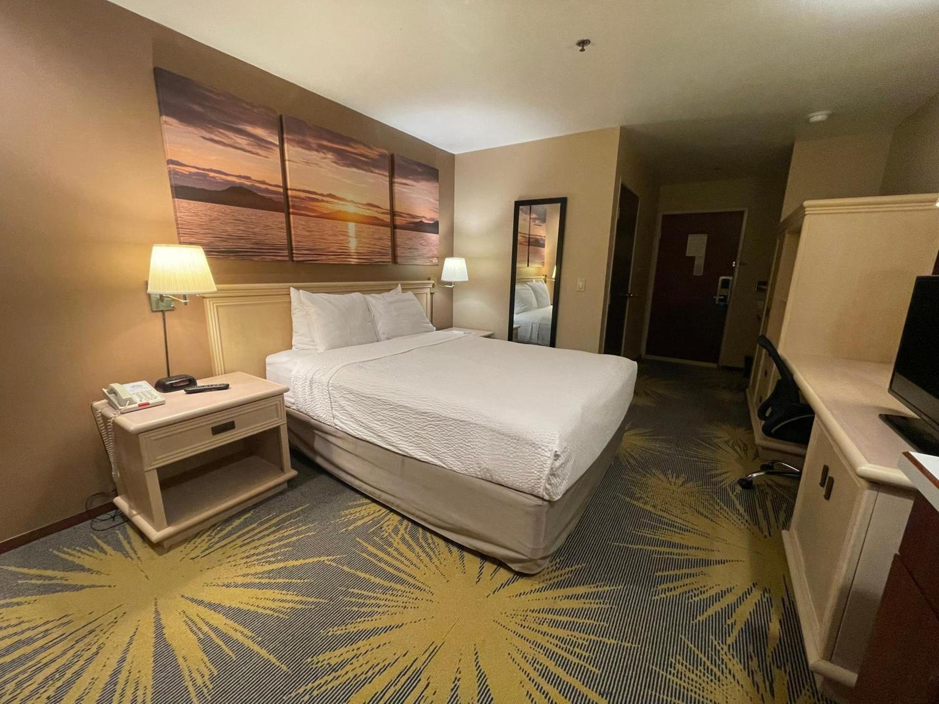 Days Inn by Wyndham Seatac Airport photo 19