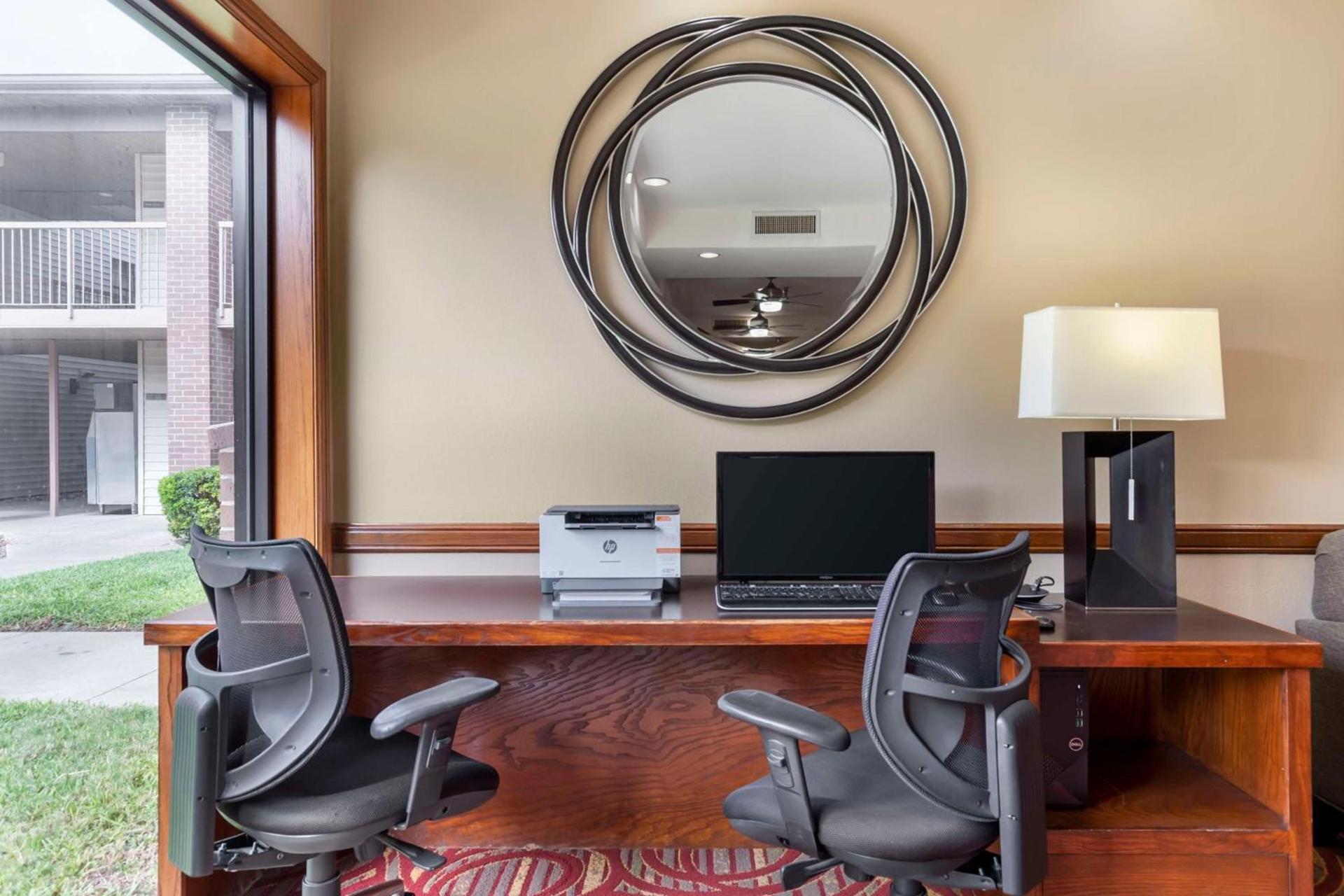 Best Western McAllen Medical Center photo 5