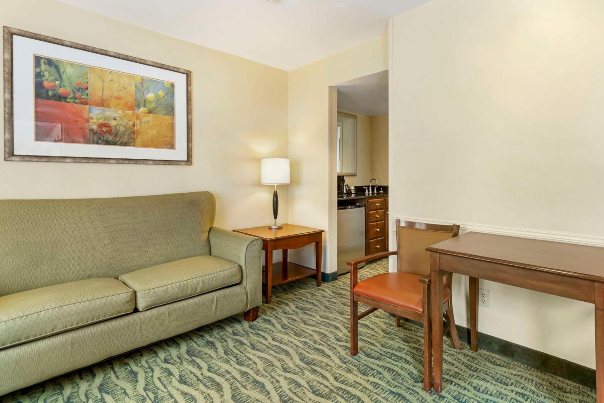 Best Western McAllen Medical Center photo 21