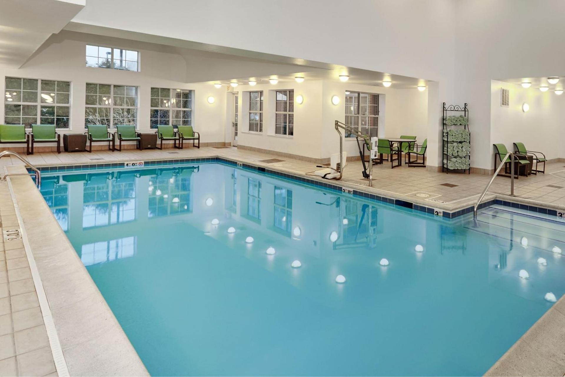 Residence Inn by Marriott Chicago Schaumburg/Woodfield Mall photo 21