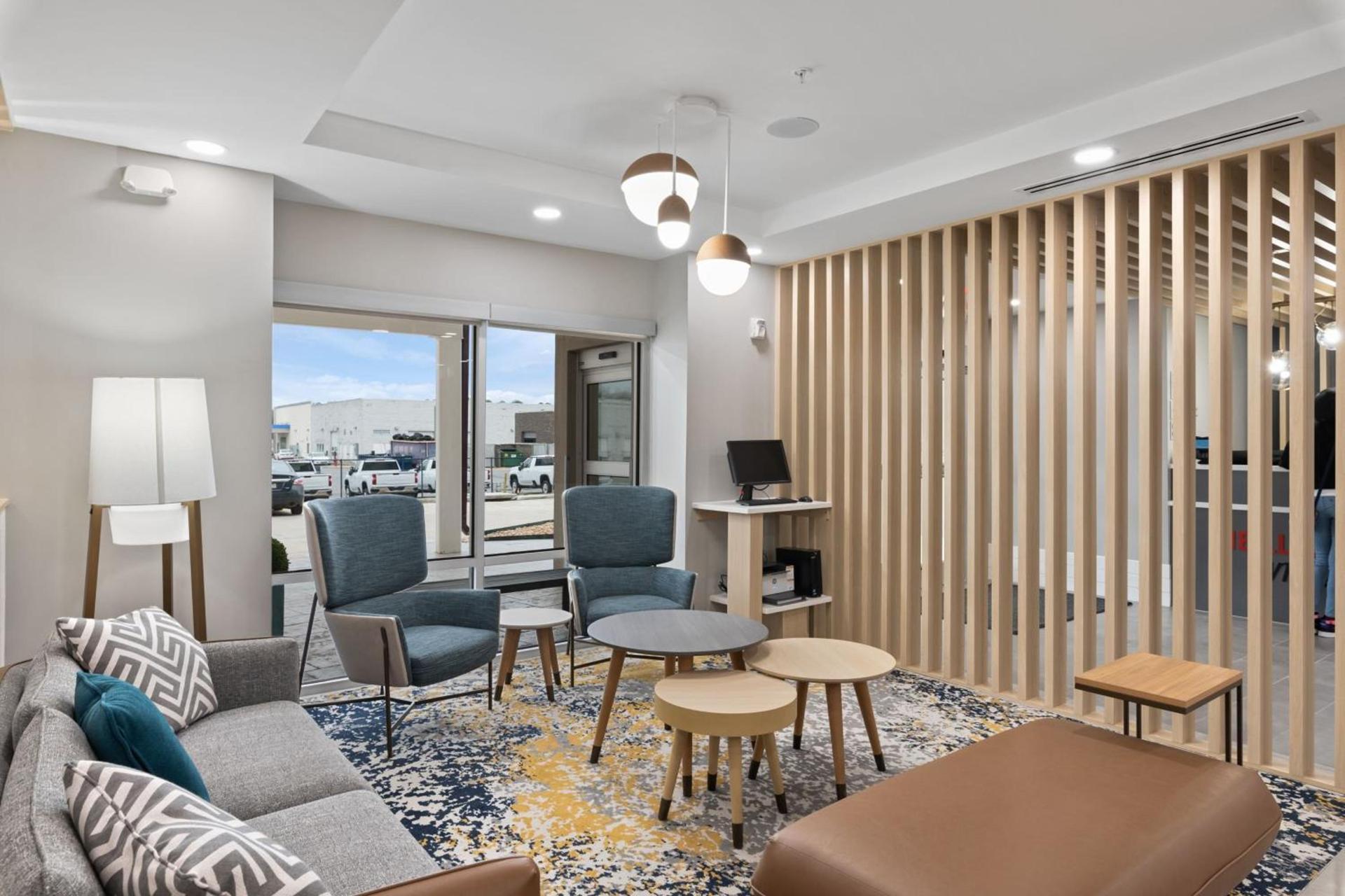 TownePlace Suites by Marriott White Hall photo 5