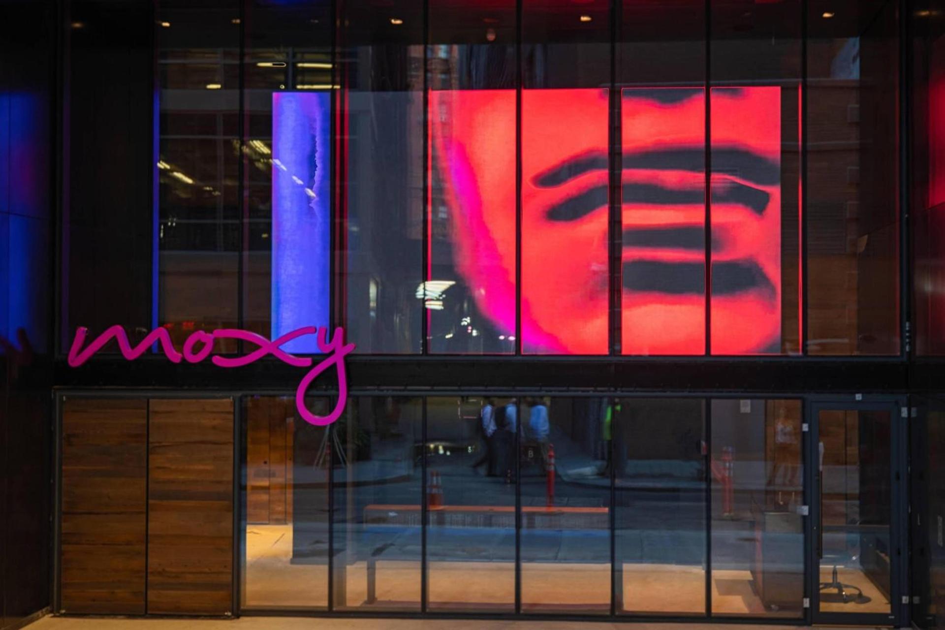 Moxy NYC Downtown photo 2