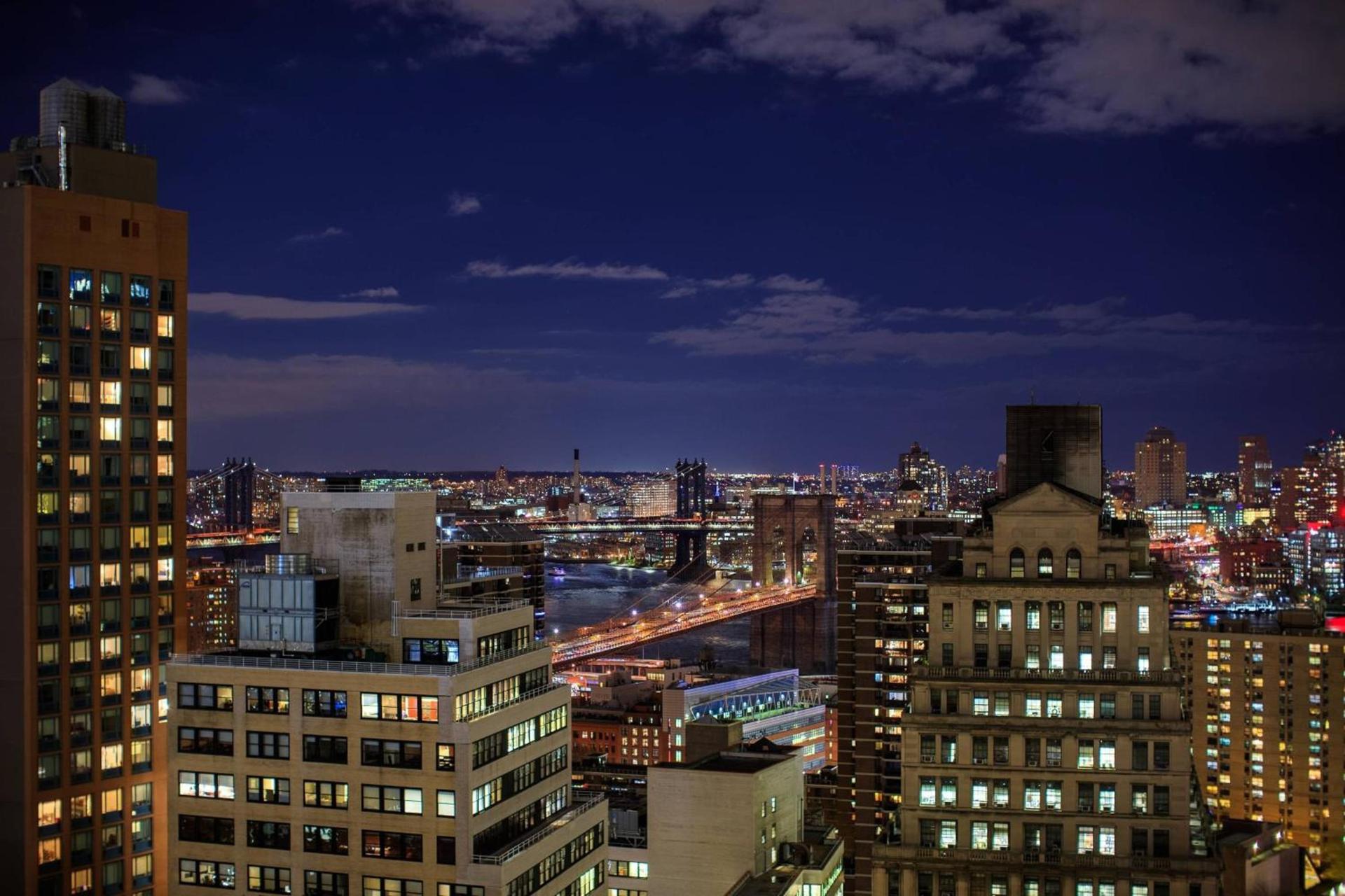 Moxy NYC Downtown photo 9