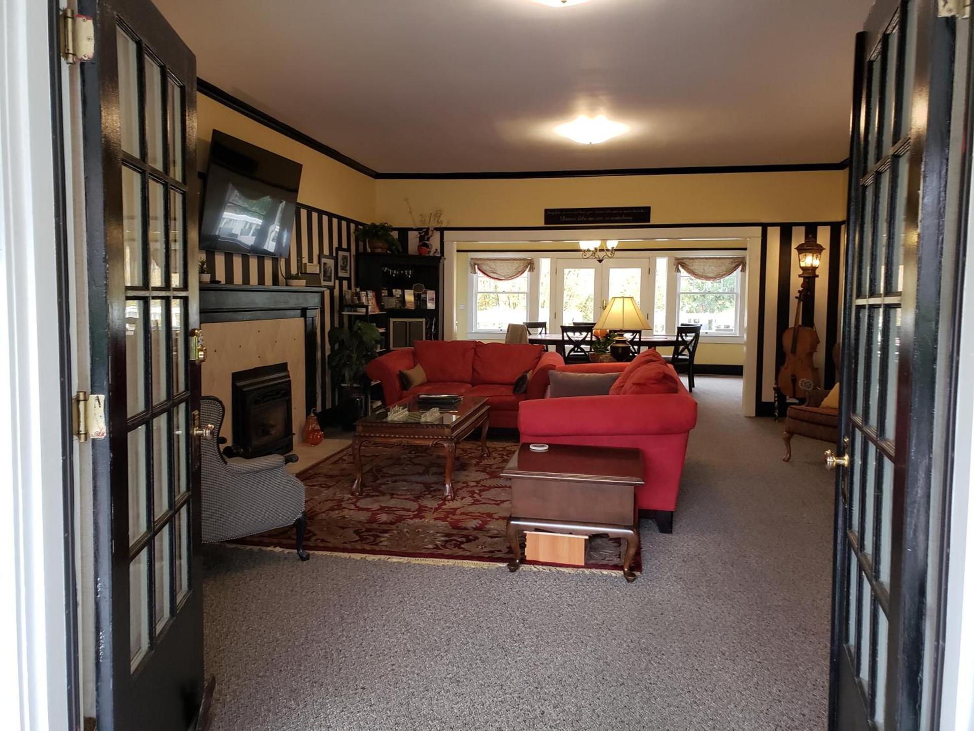 Bayberry Inn B&B and Oregon Wellness Retreat photo 81