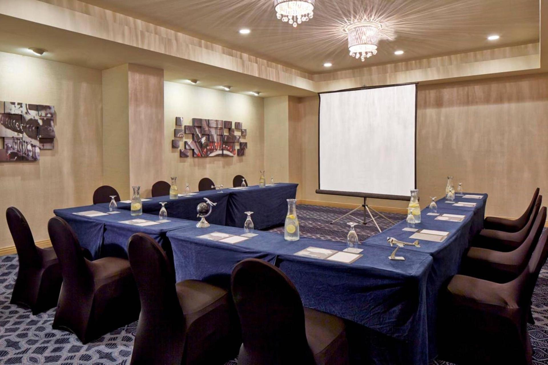 Delta Hotels by Marriott Philadelphia Airport photo 42