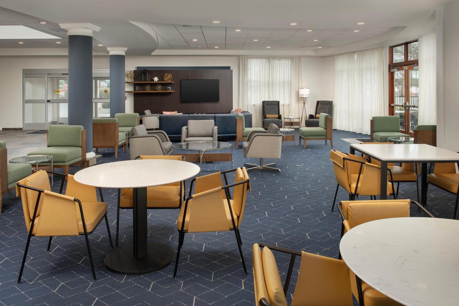 Courtyard by Marriott Seattle Kirkland photo 6