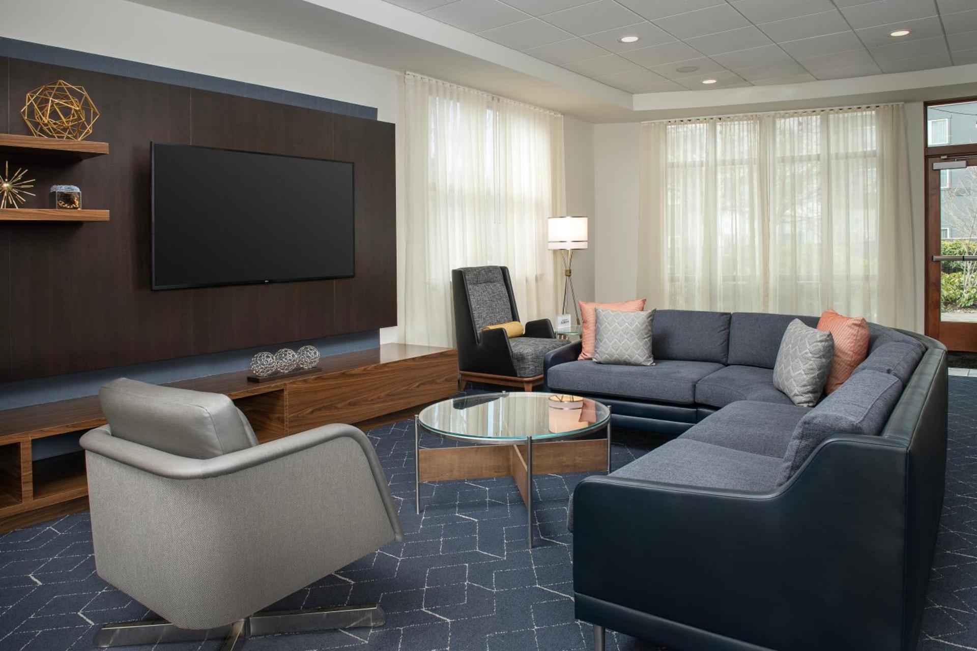Courtyard by Marriott Seattle Kirkland photo 3