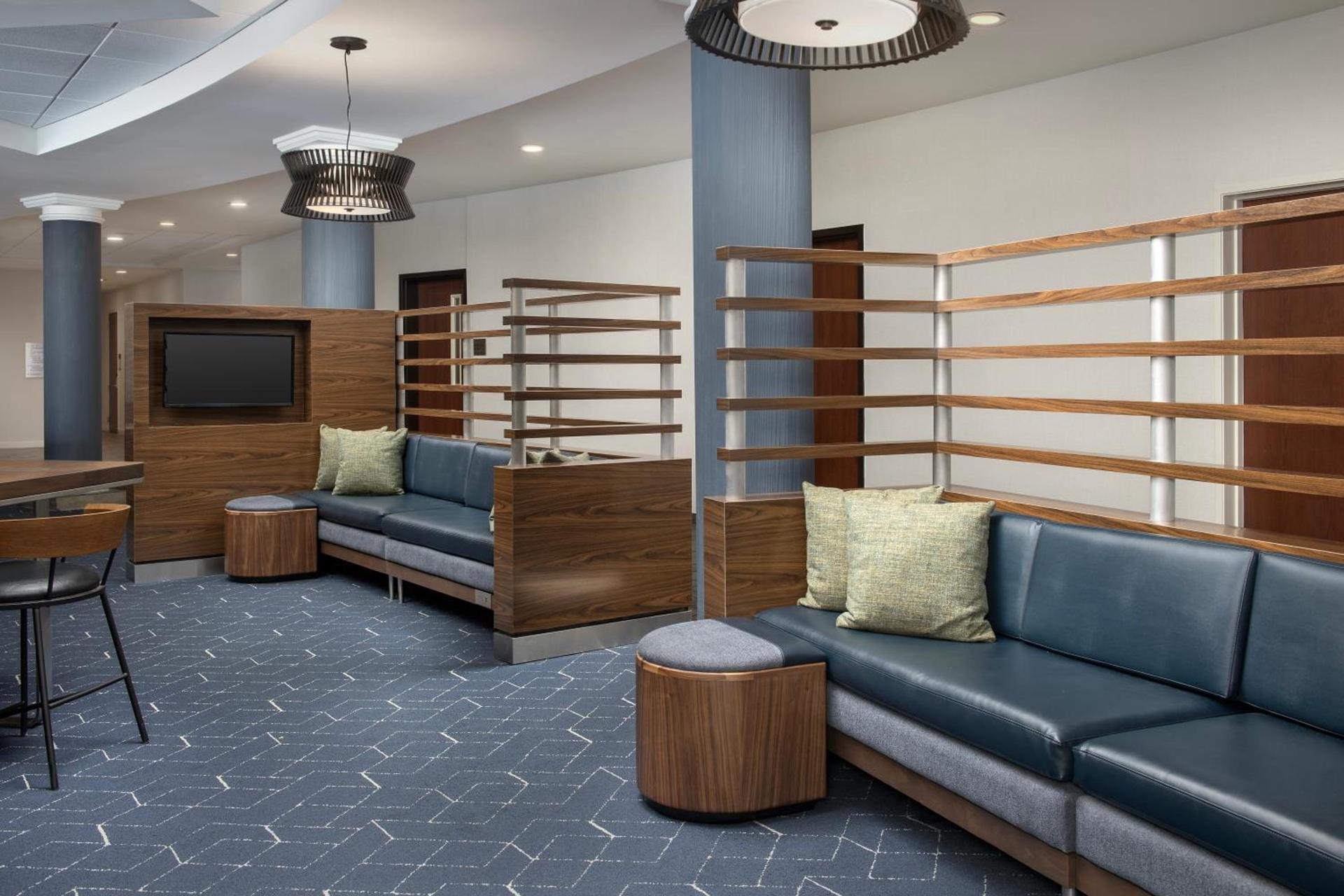 Courtyard by Marriott Seattle Kirkland photo 4