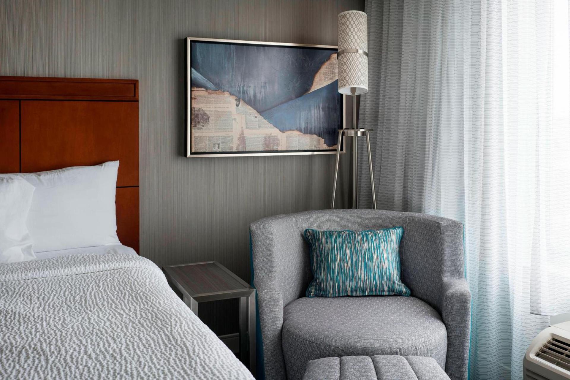 Courtyard by Marriott Denver Airport photo 12