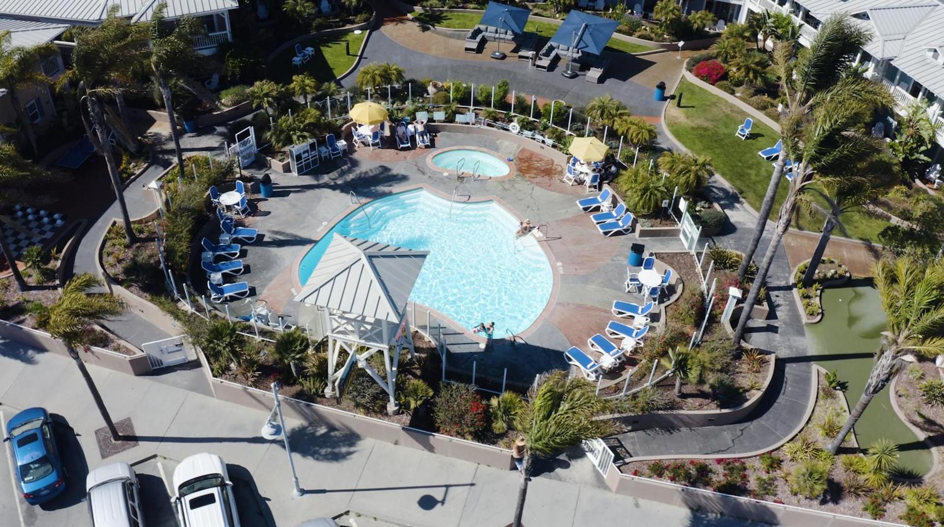 Avila Lighthouse Suites photo 12
