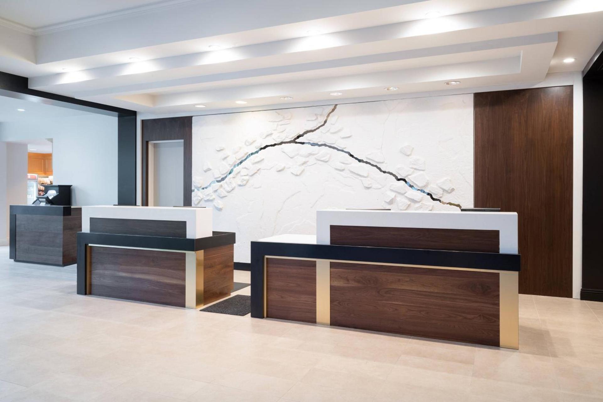 Mystic Marriott Hotel and Spa photo 2