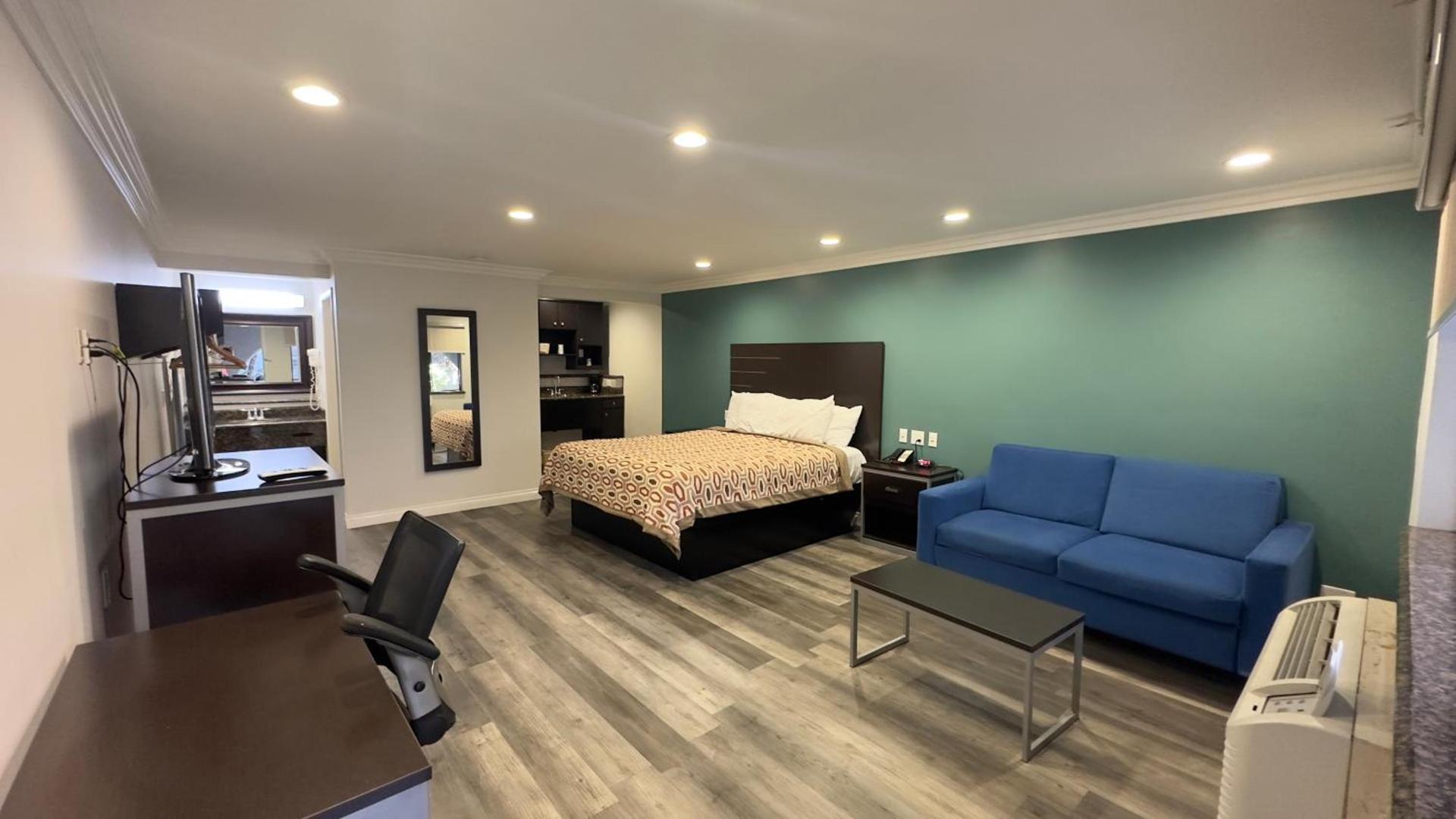 Garden Inn and Suites Glendora photo 17