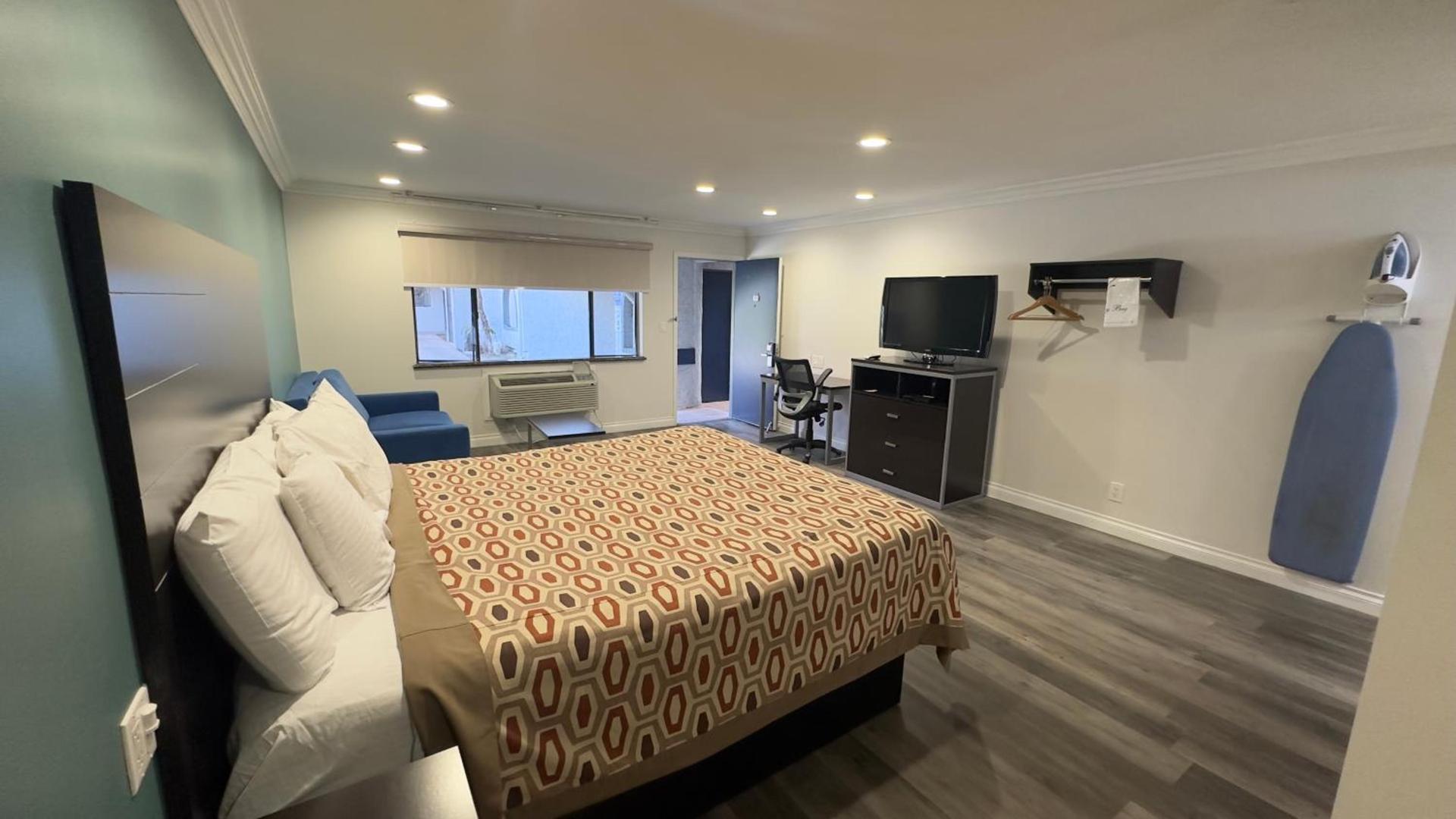 Garden Inn and Suites Glendora photo 18