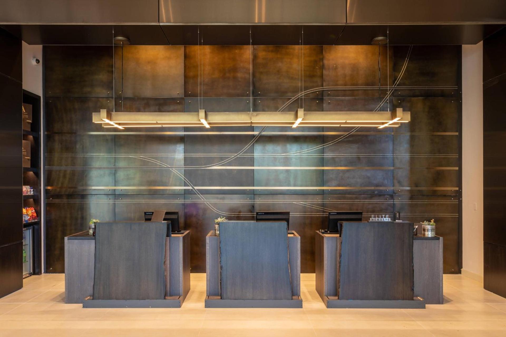 Houston CityPlace Marriott at Springwoods Village photo 32