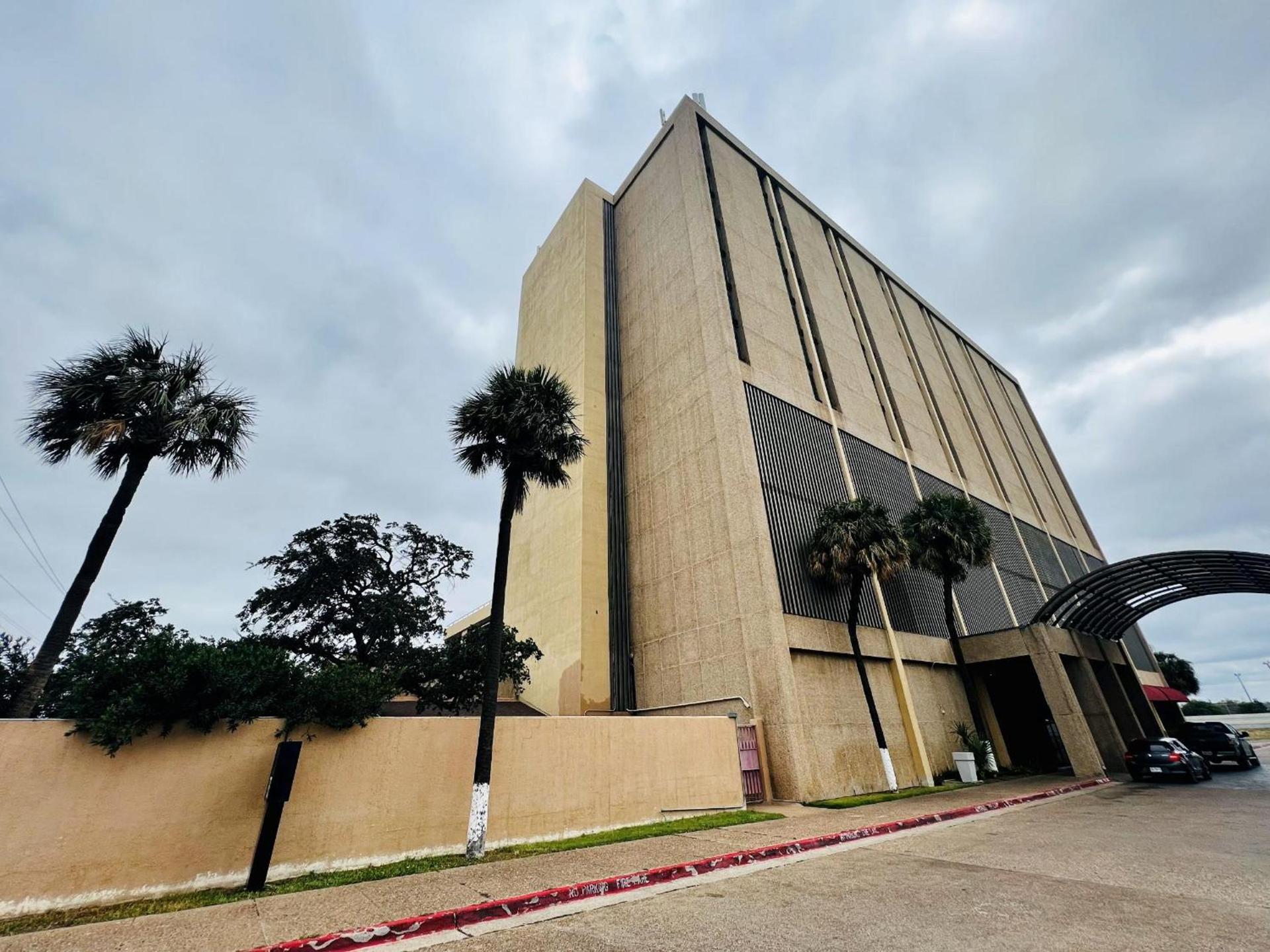 DoubleTree by Hilton Laredo photo 19