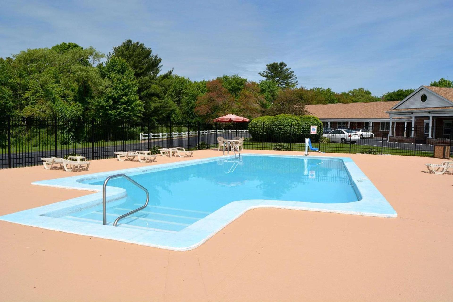 Quality Inn Raynham - Taunton photo 24