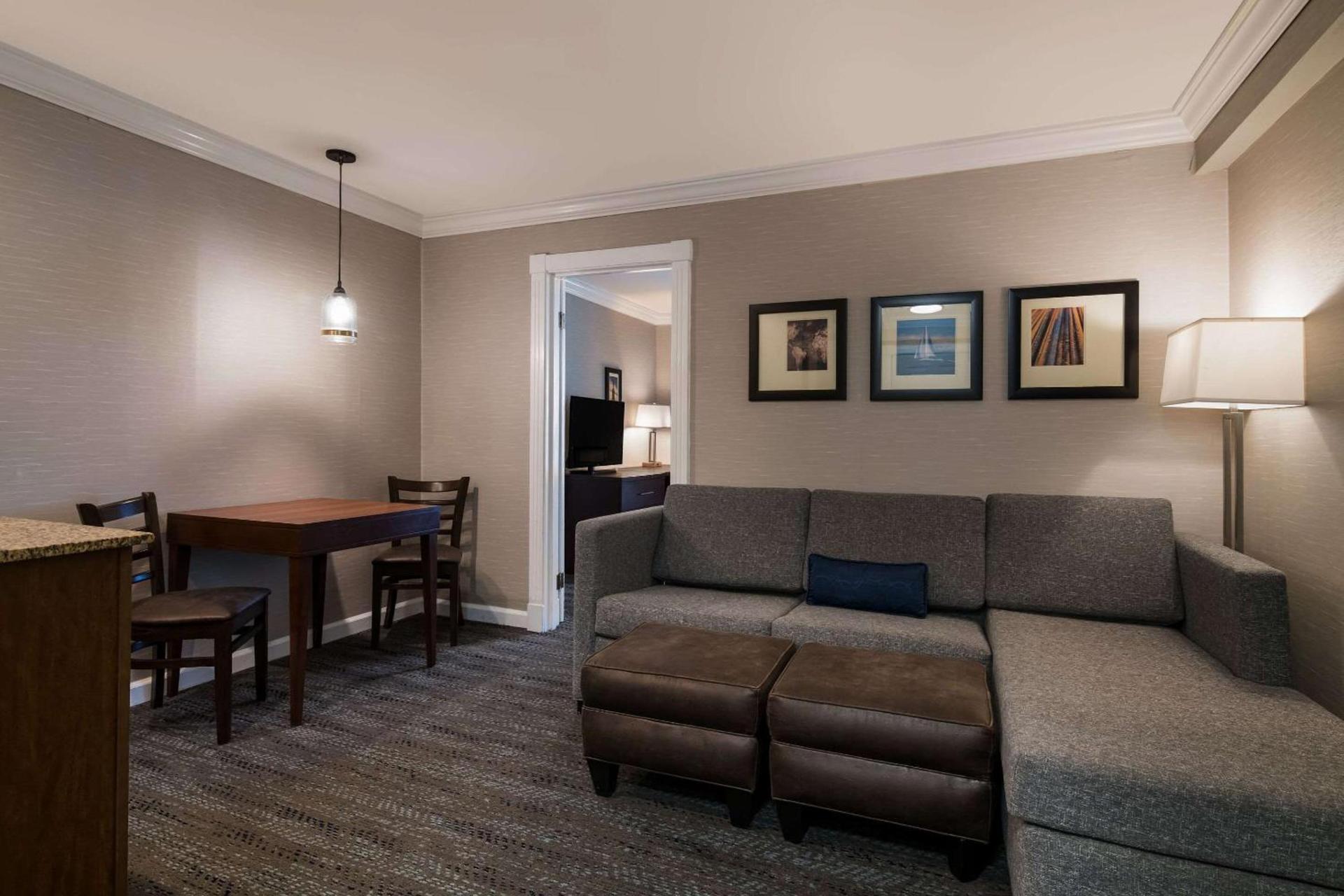 Comfort Inn & Suites Plattsburgh - Morrisonville photo 16