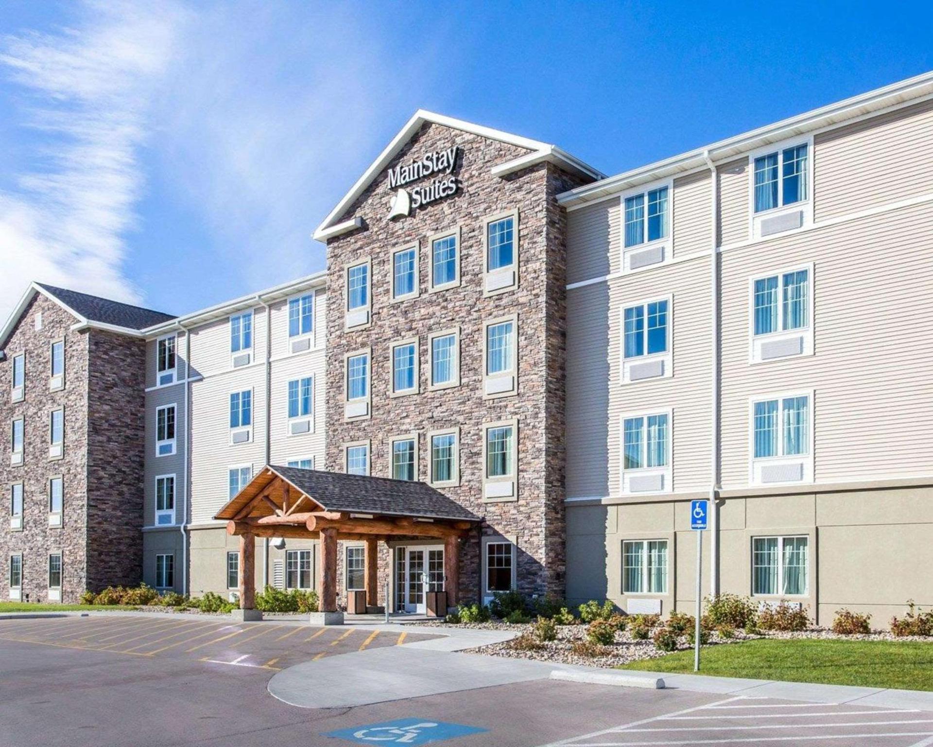 MainStay Suites Rapid City photo 1