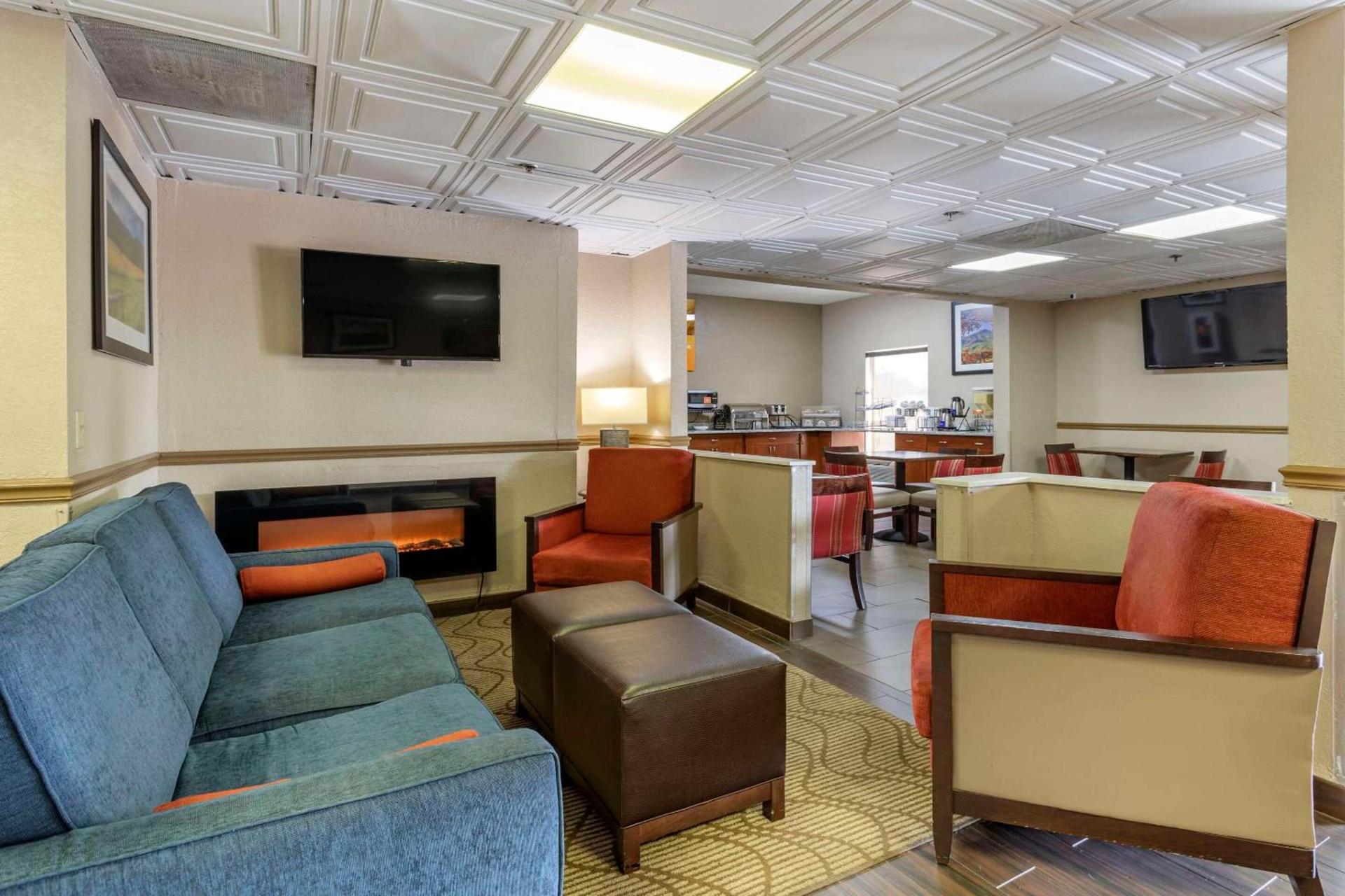Comfort Inn Kingsport Southeast photo 12