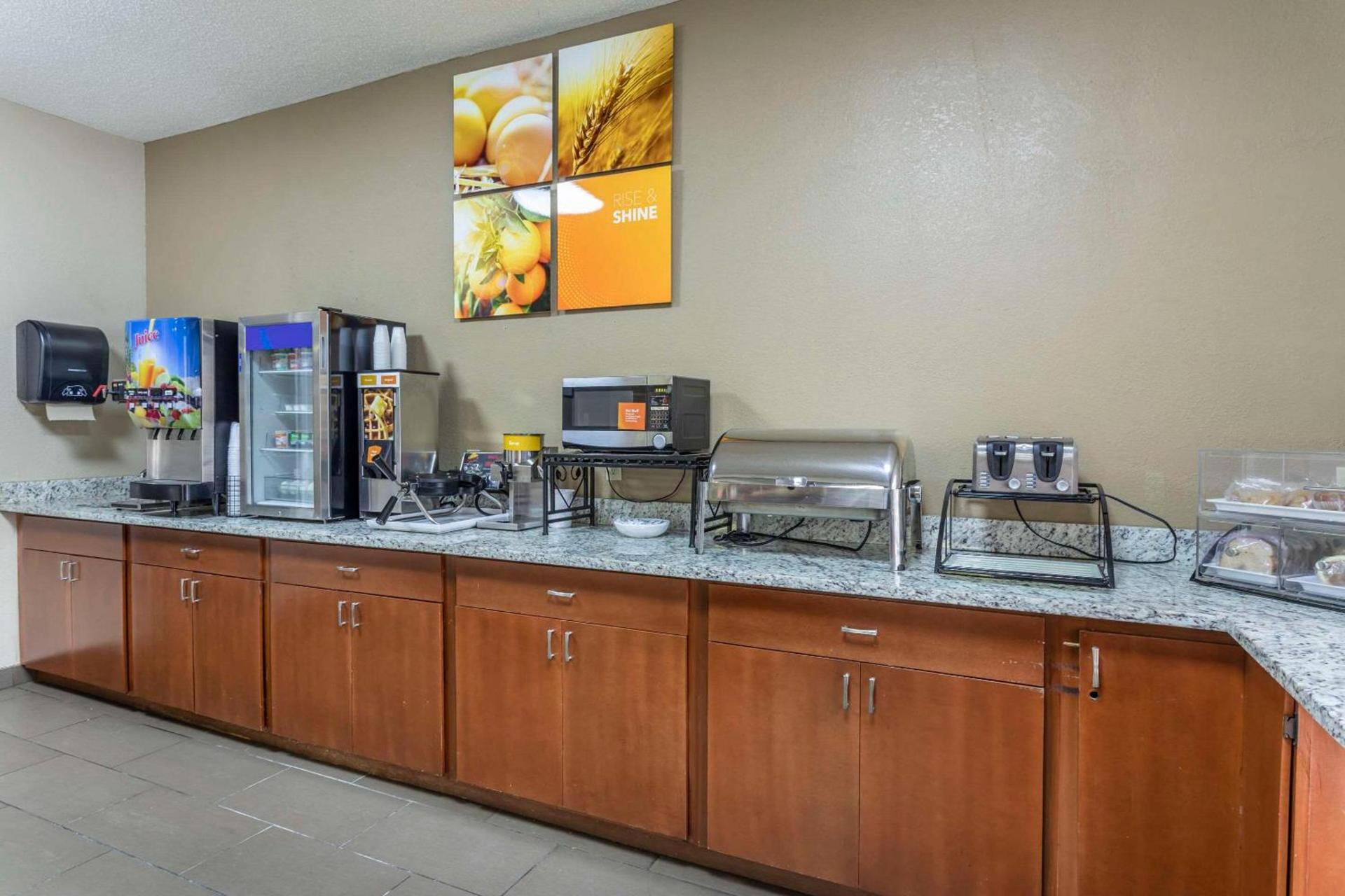 Comfort Inn Kingsport Southeast photo 11