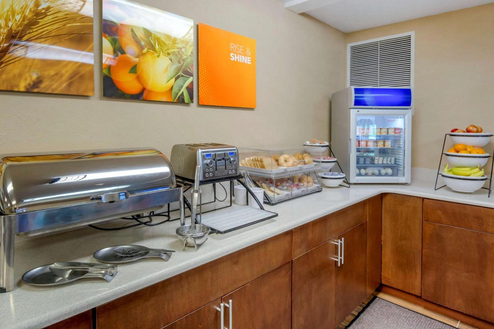Comfort Inn Colville photo 57