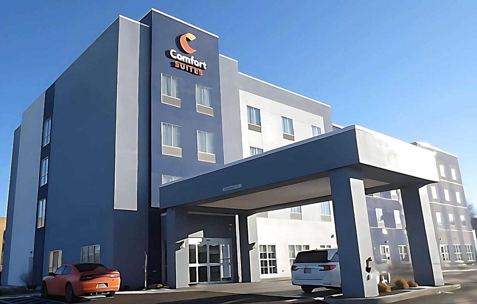 Comfort Suites Richmond East photo 33