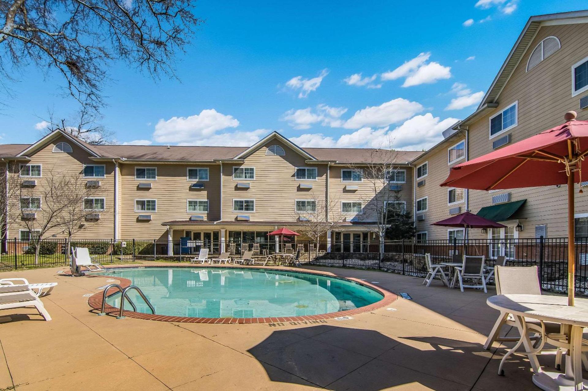 MainStay Suites Columbus near Fort Benning photo 13