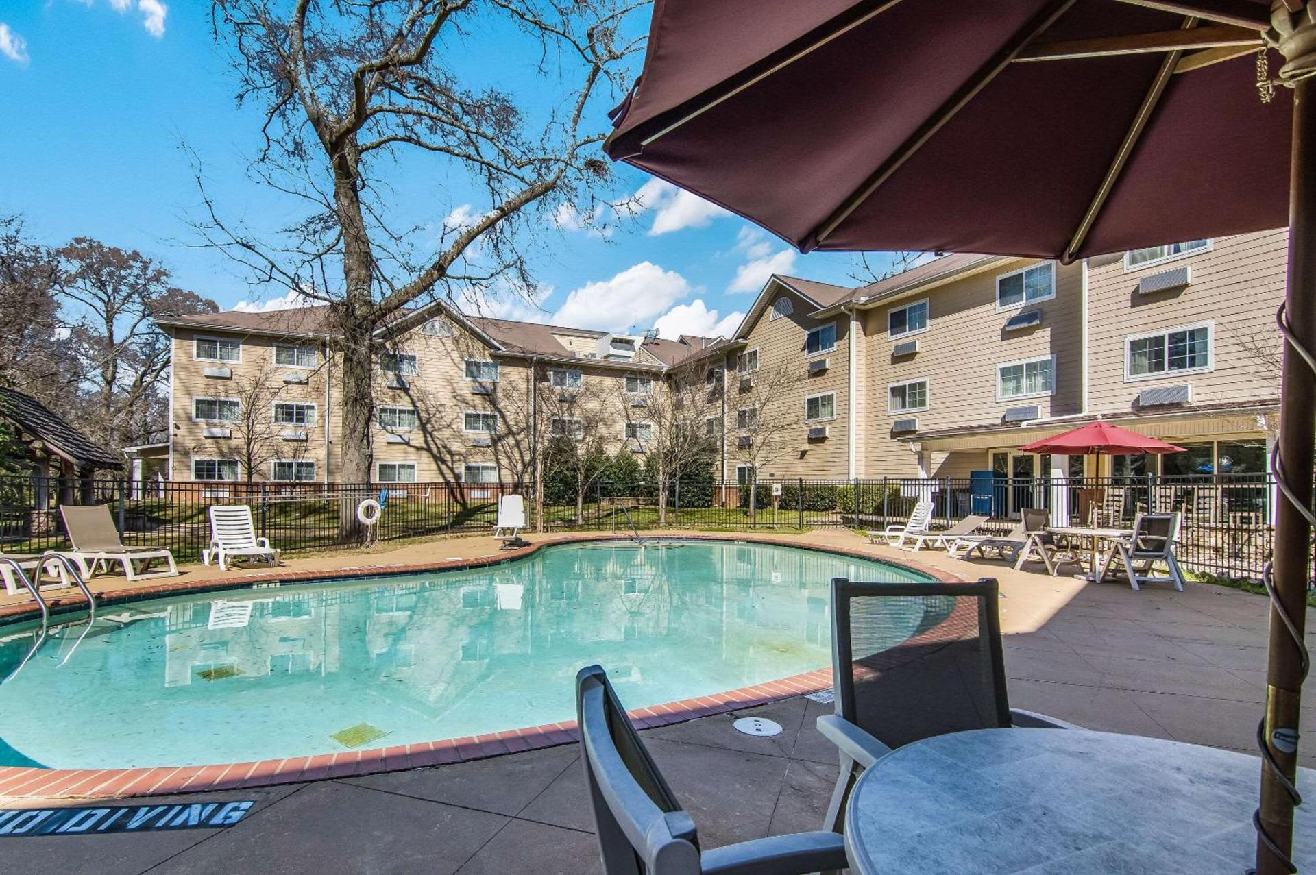 MainStay Suites Columbus near Fort Benning photo 14