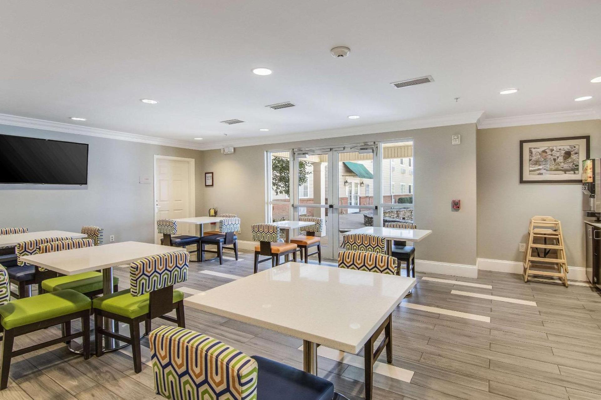 MainStay Suites Columbus near Fort Benning photo 20