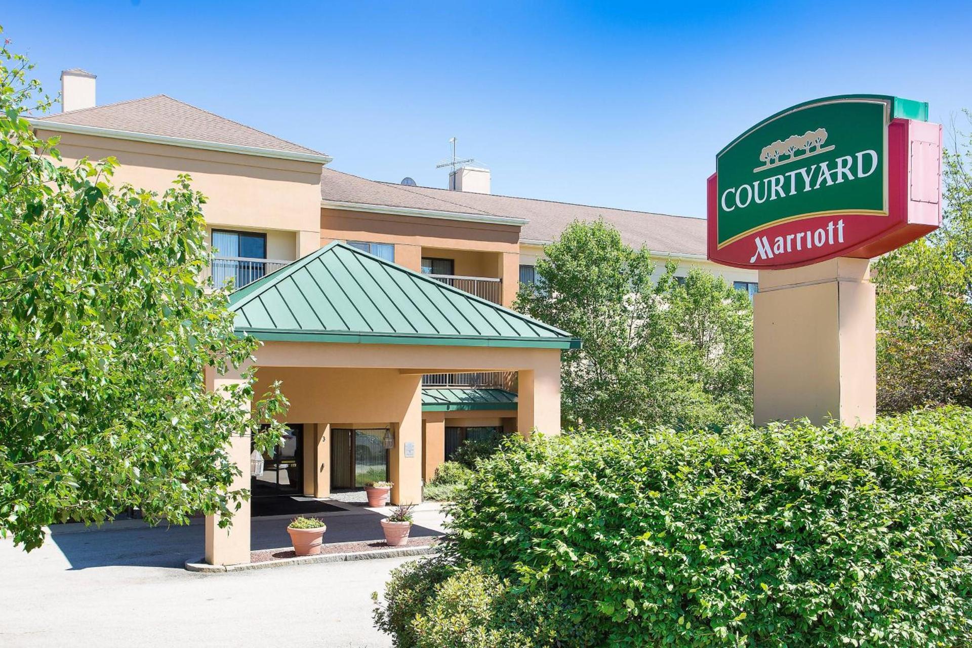 Courtyard by Marriott Boston Westborough photo 2