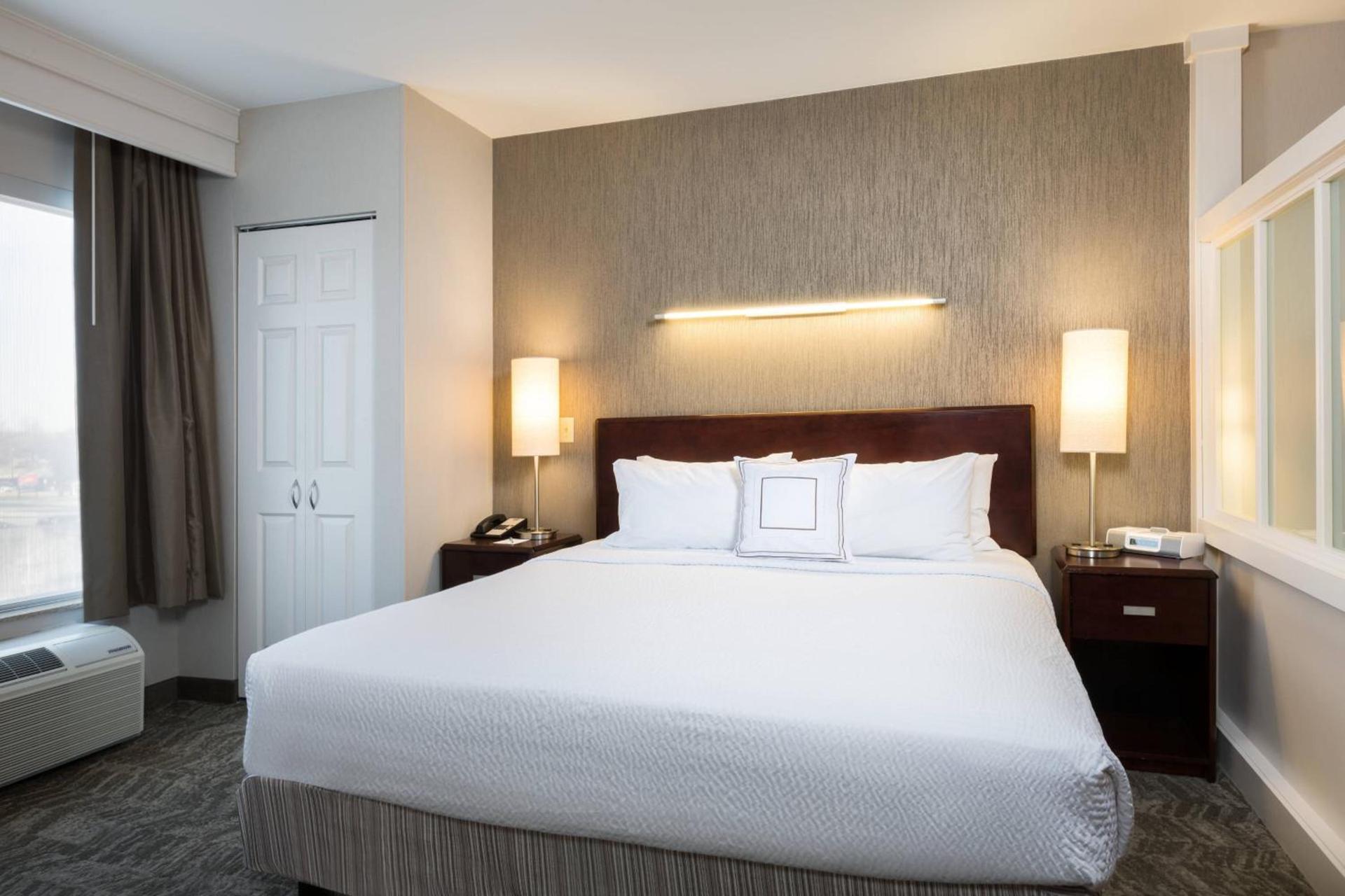SpringHill Suites Indianapolis Fishers photo 9