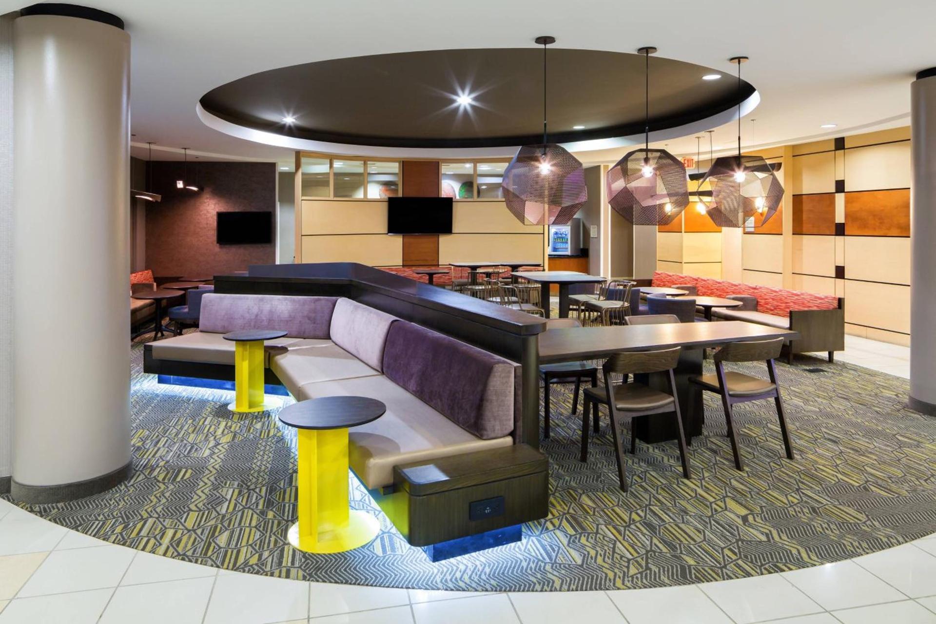 SpringHill Suites Indianapolis Fishers photo 21