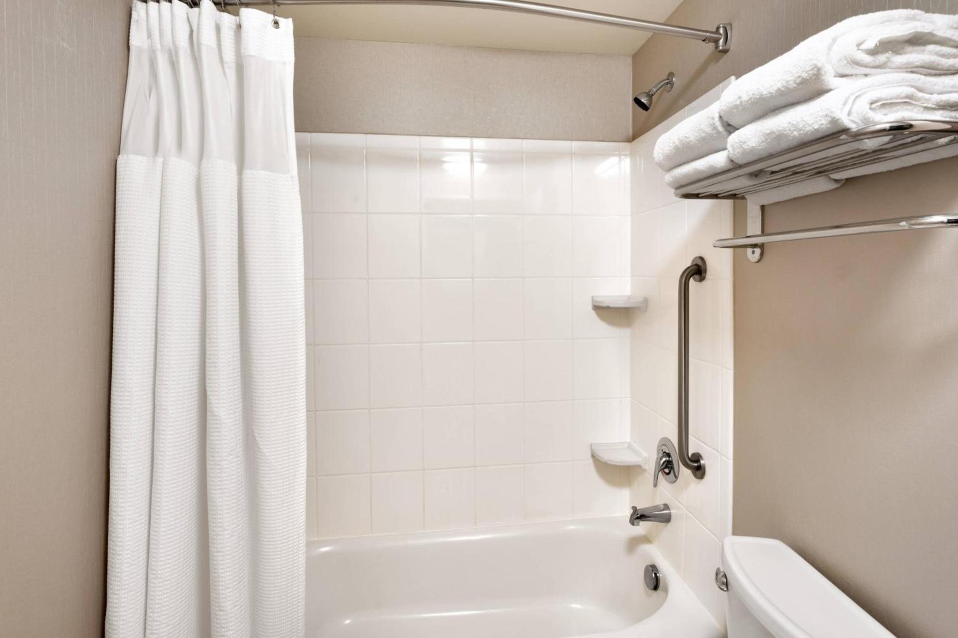 SpringHill Suites Thatcher photo 14