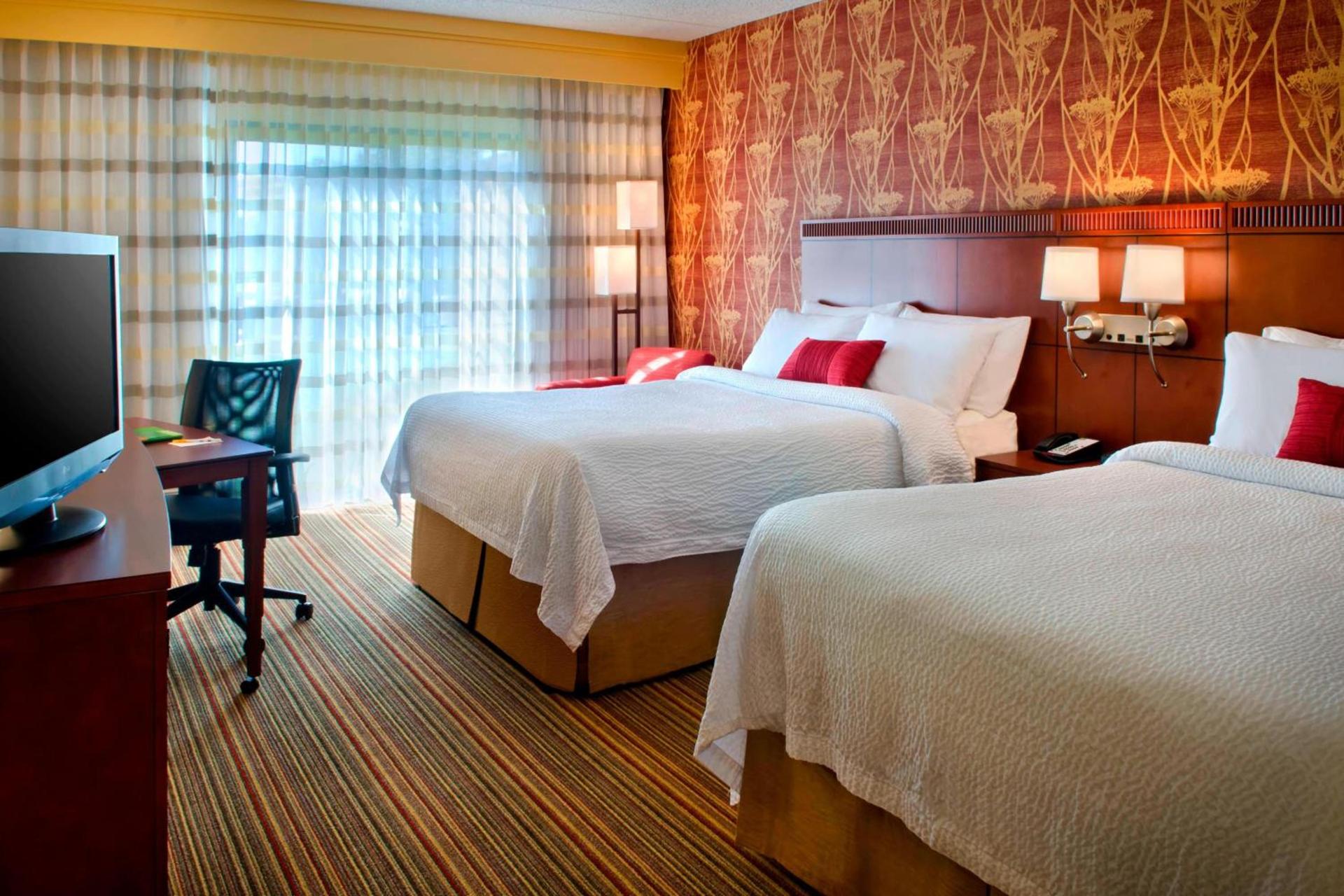 Courtyard by Marriott Mt. Laurel photo 7