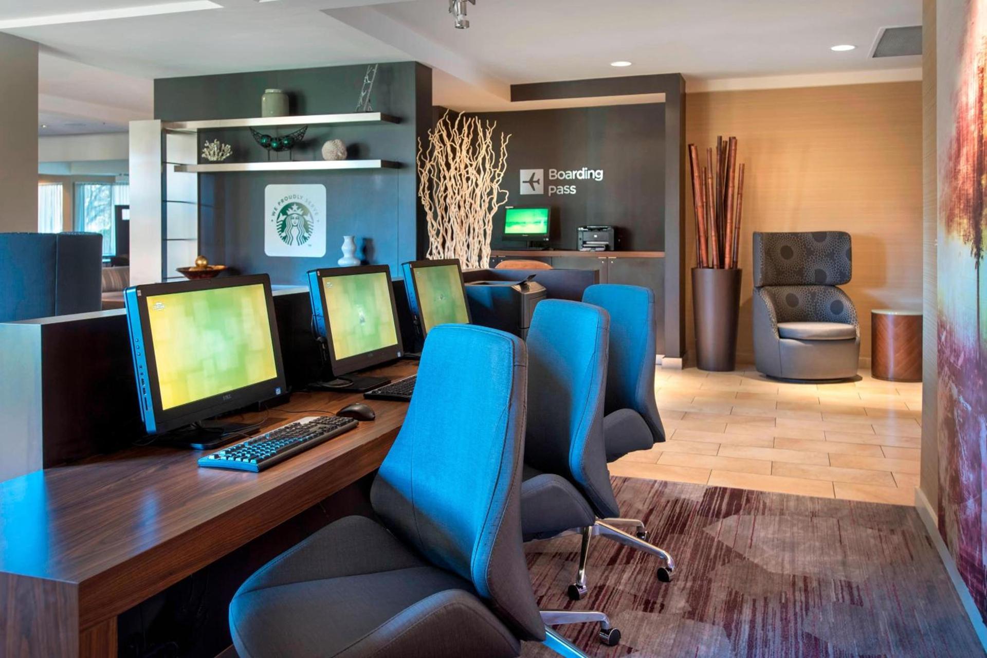 Courtyard by Marriott Mt. Laurel photo 13