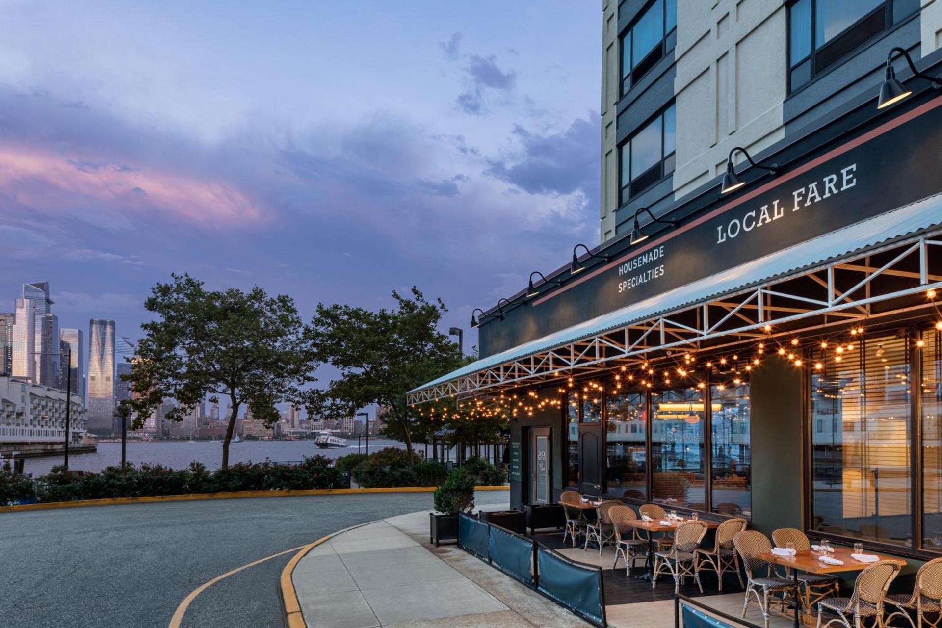 Sheraton Lincoln Harbor Hotel photo 33