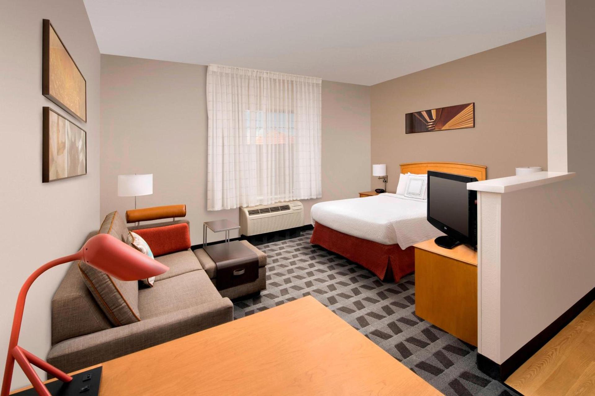 TownePlace Suites by Marriott Albuquerque Airport photo 6
