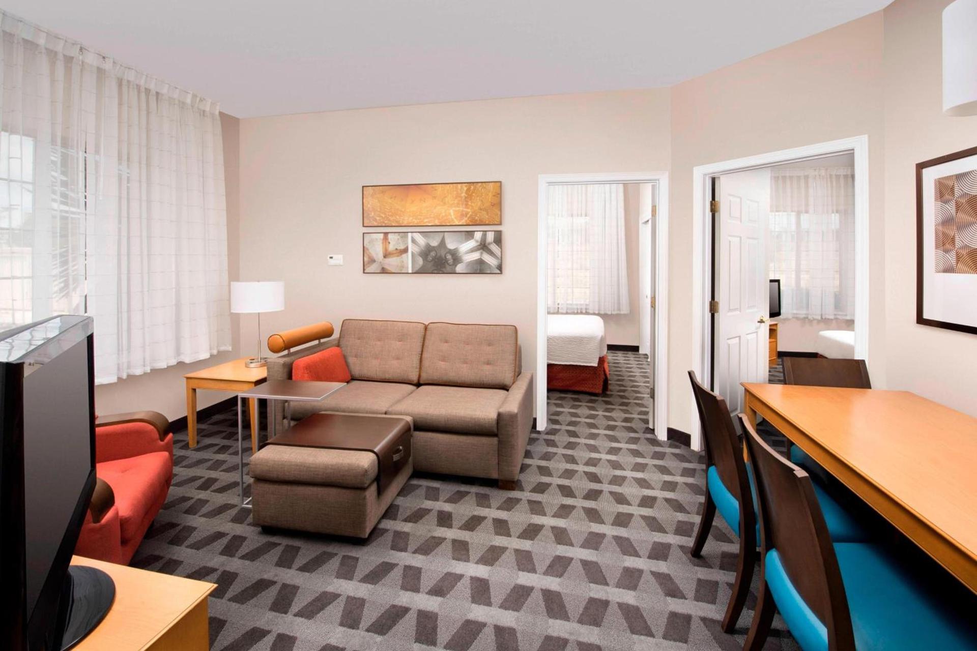 TownePlace Suites by Marriott Albuquerque Airport photo 11