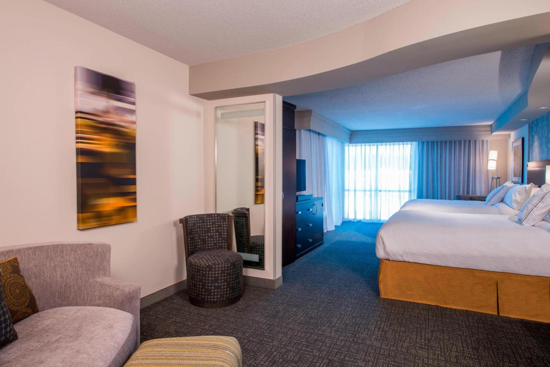 Courtyard by Marriott Columbus photo 9