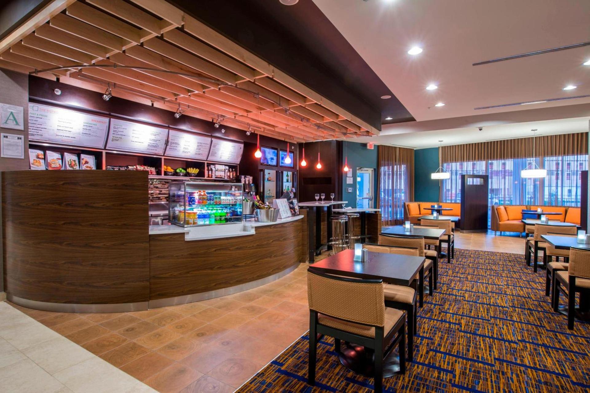 Courtyard by Marriott Columbus photo 15