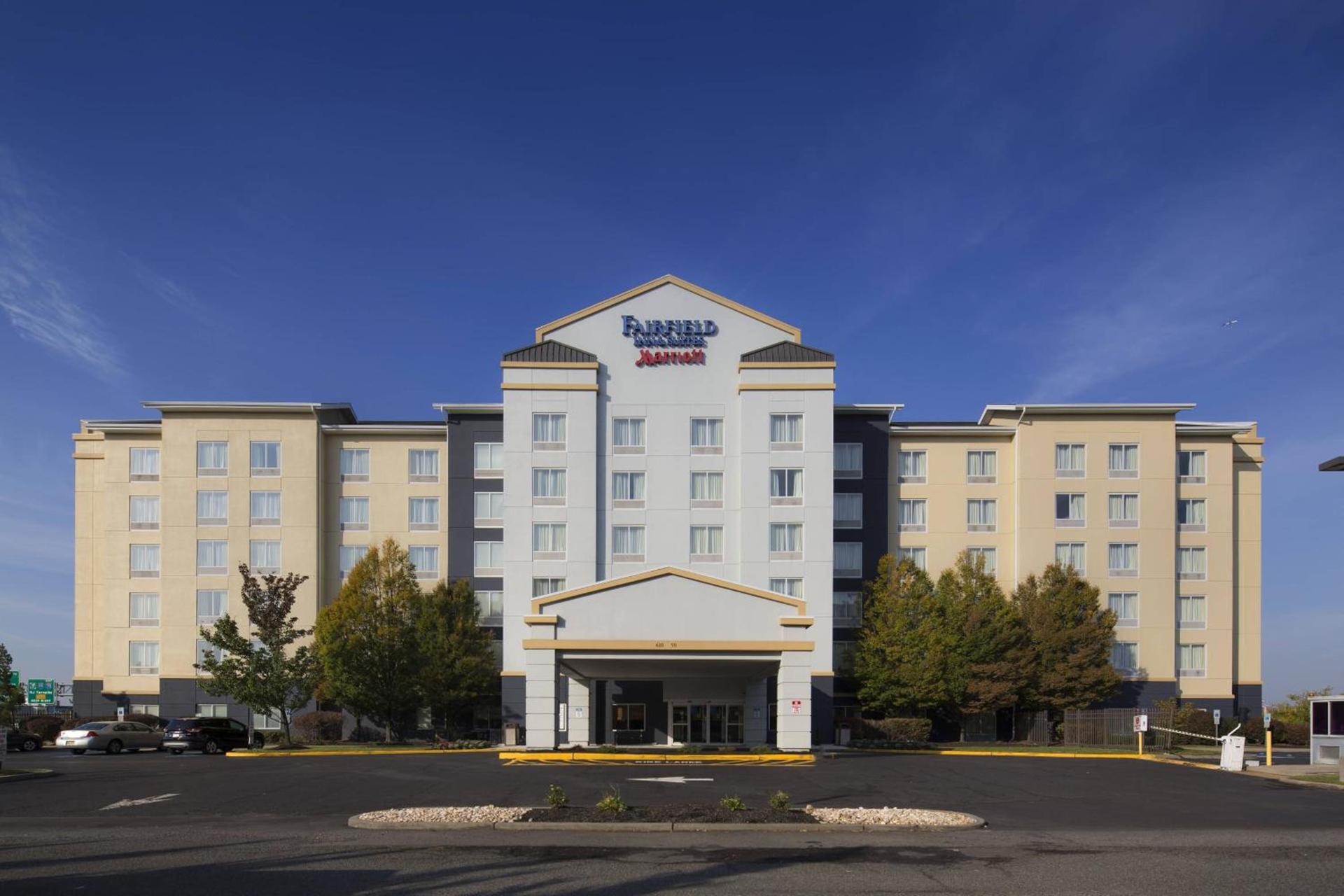 Fairfield Inn & Suites by Marriott Newark Liberty International Airport — hotel in Newark