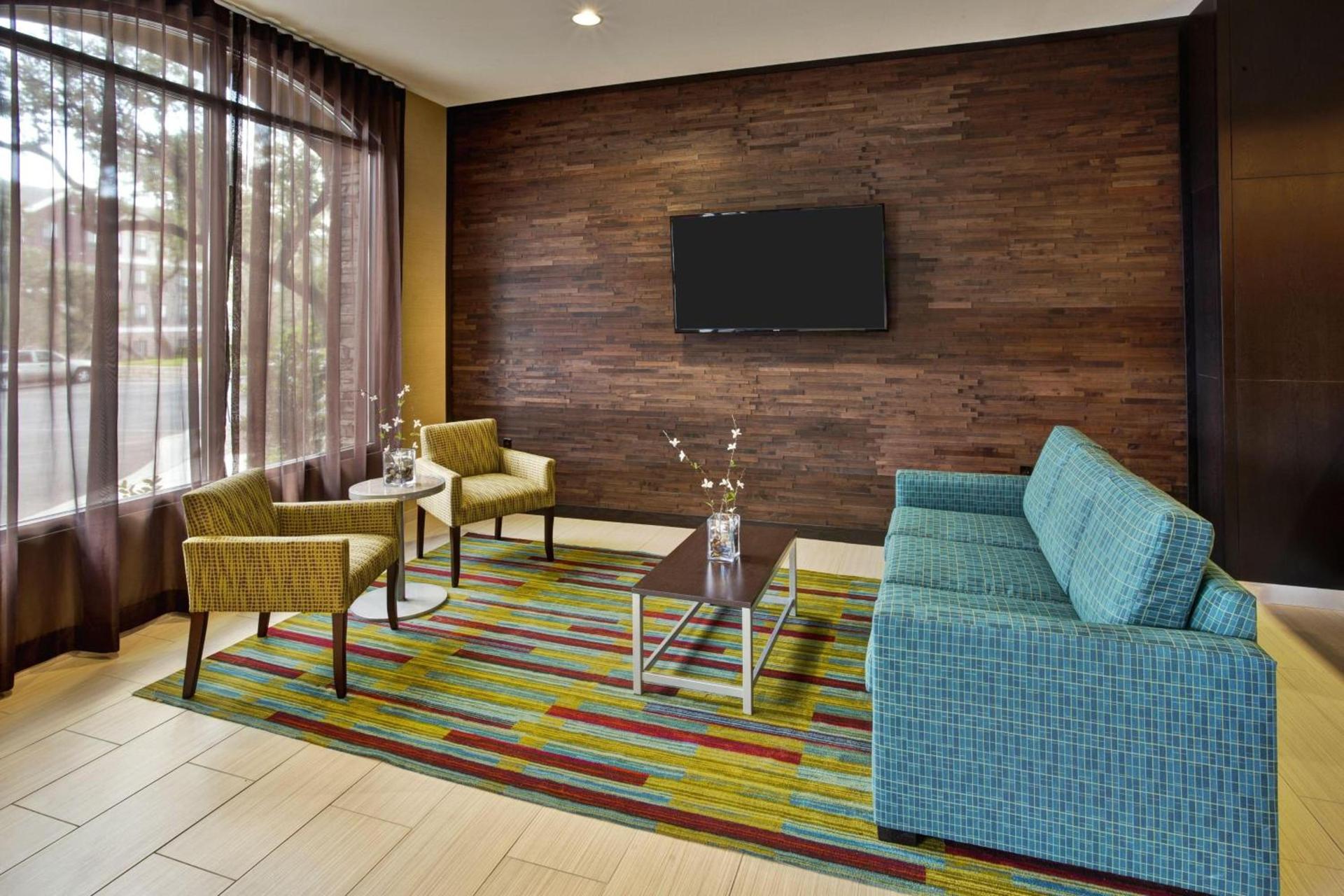 Fairfield Inn and Suites by Marriott Austin Northwest/Research Blvd photo 8