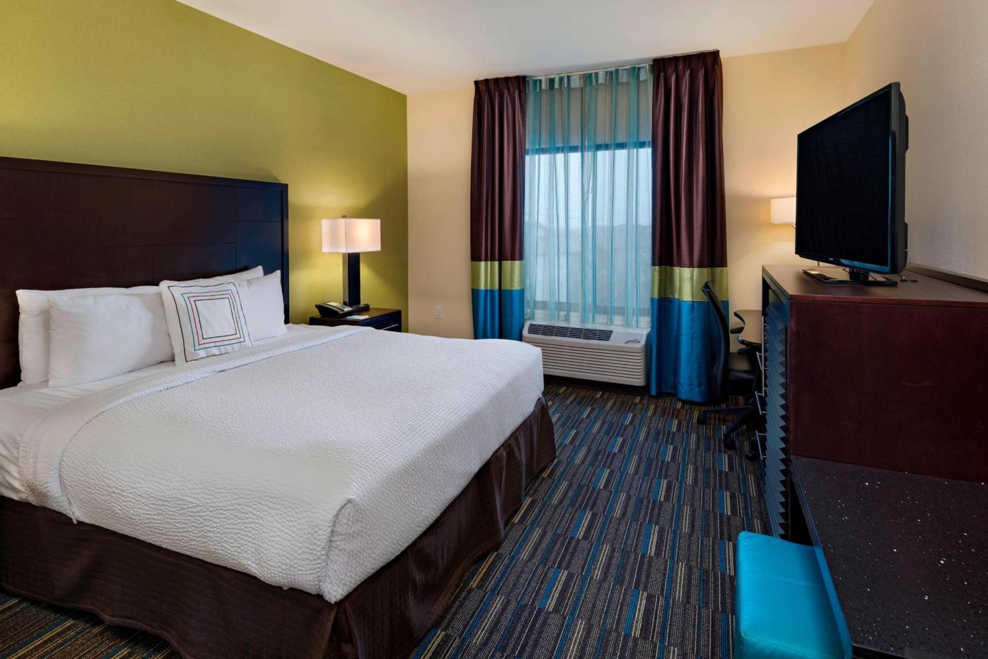 Fairfield Inn and Suites by Marriott Austin Northwest/Research Blvd photo 10