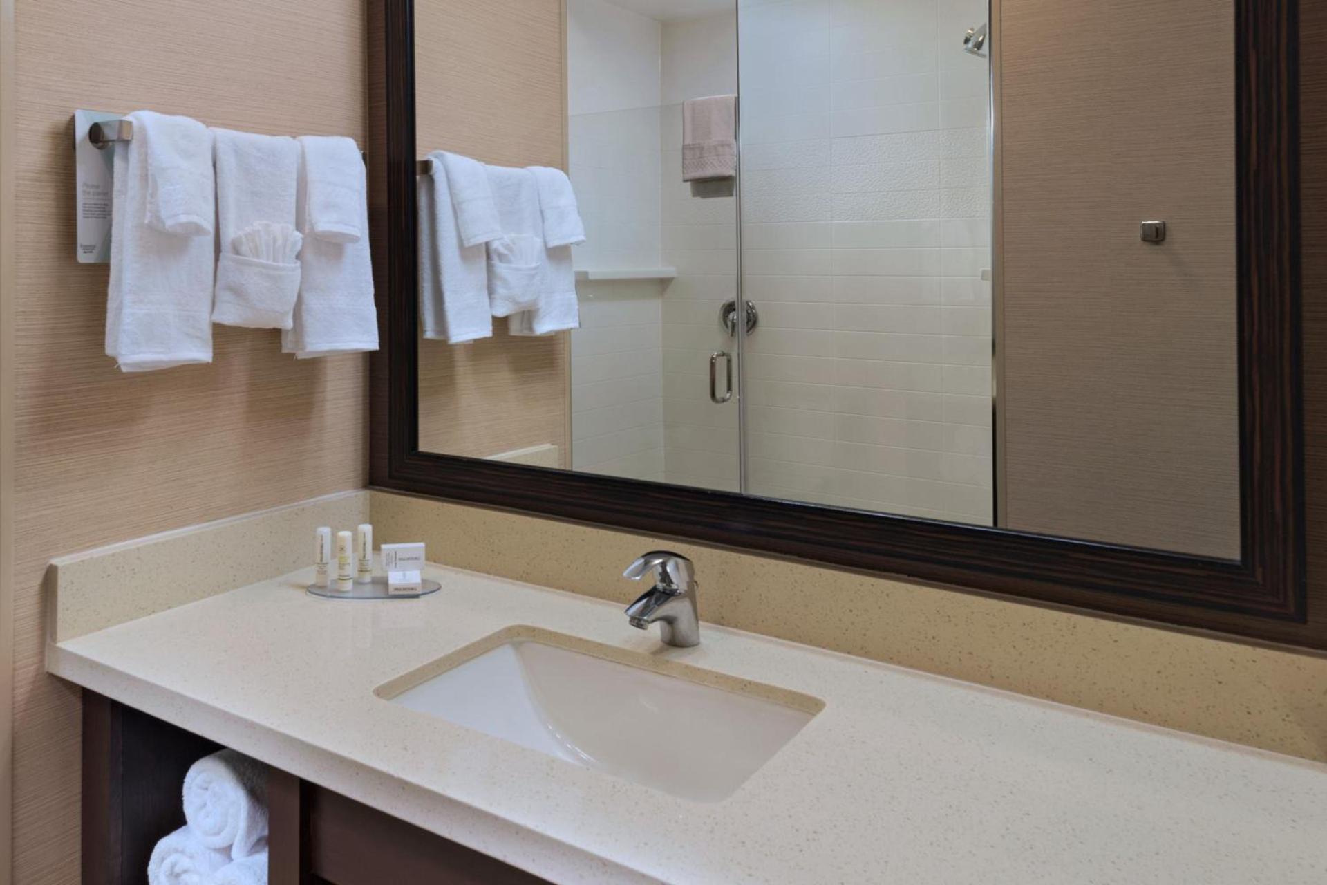 Fairfield Inn and Suites by Marriott Austin Northwest/Research Blvd photo 12