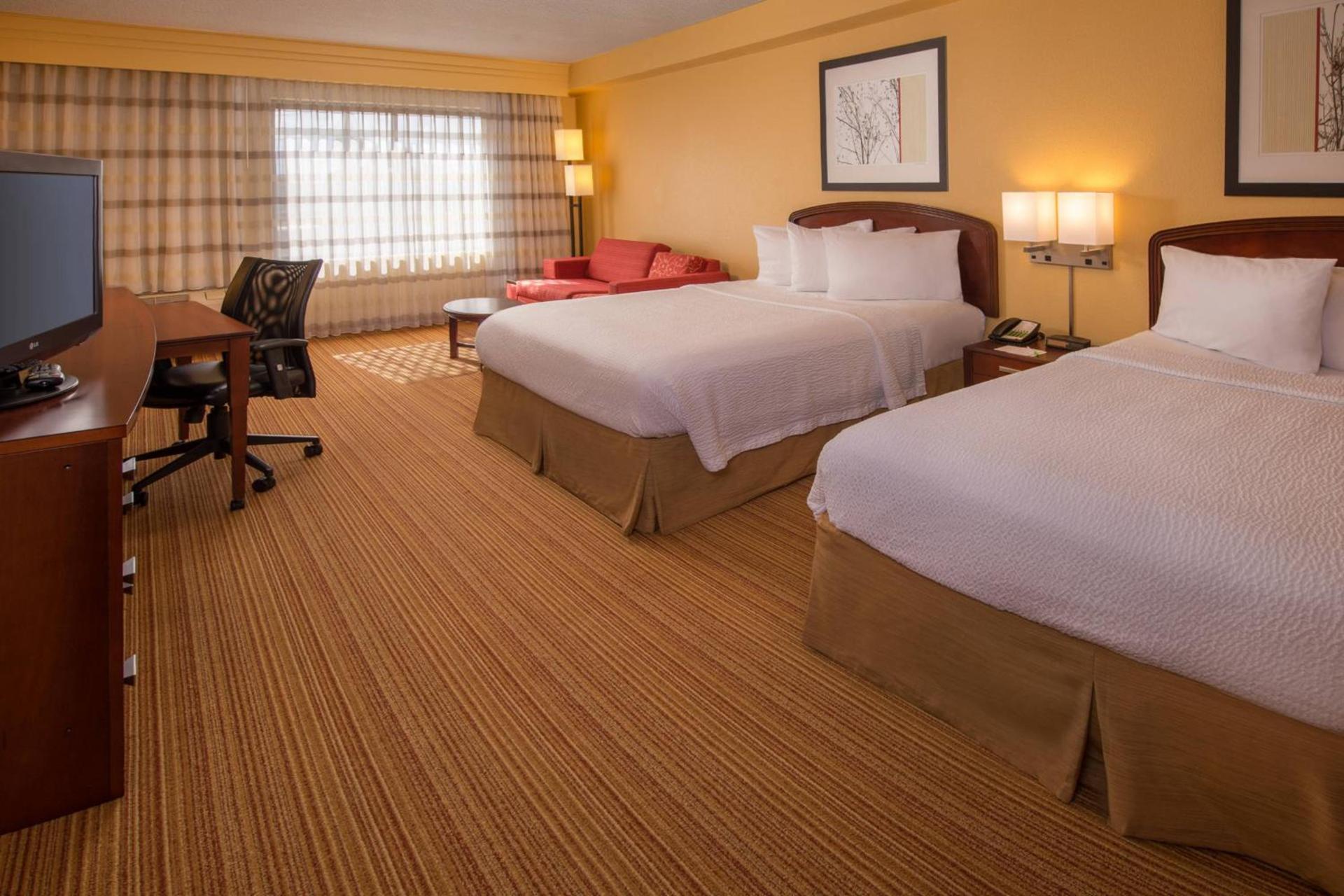 Courtyard by Marriott North Charleston Airport Coliseum photo 6