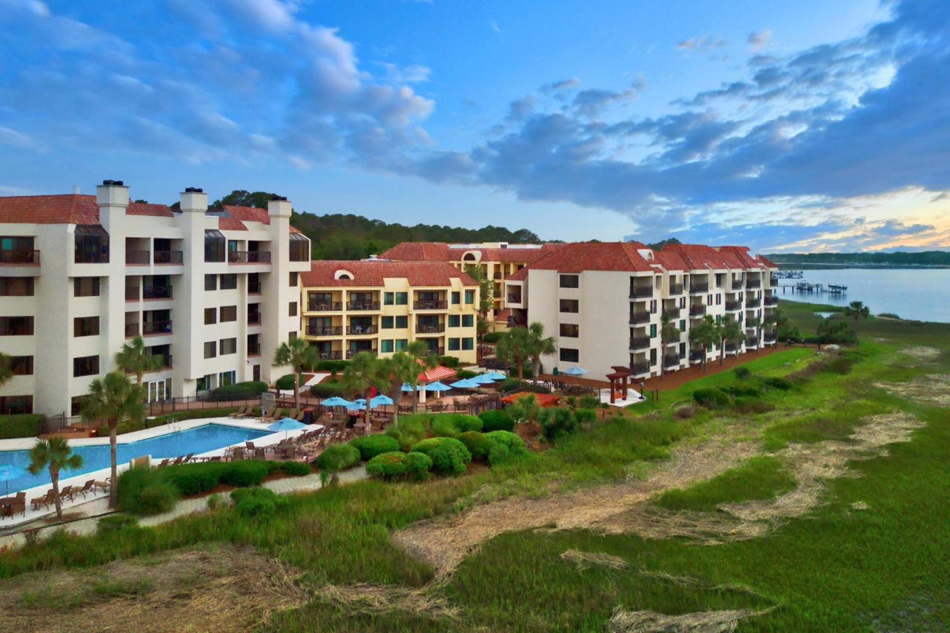 Marriott's Harbour Point and Sunset Pointe at Shelter Cove photo 3