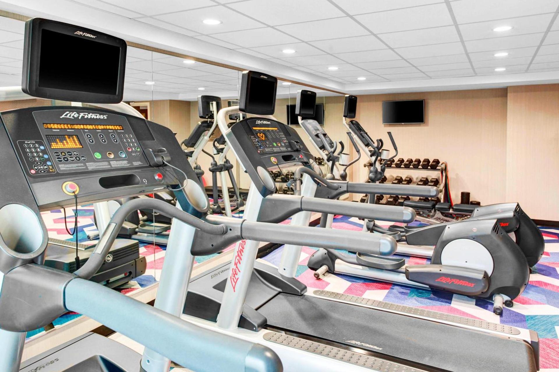 Fairfield Inn & Suites by Marriott Cape Cod Hyannis photo 23